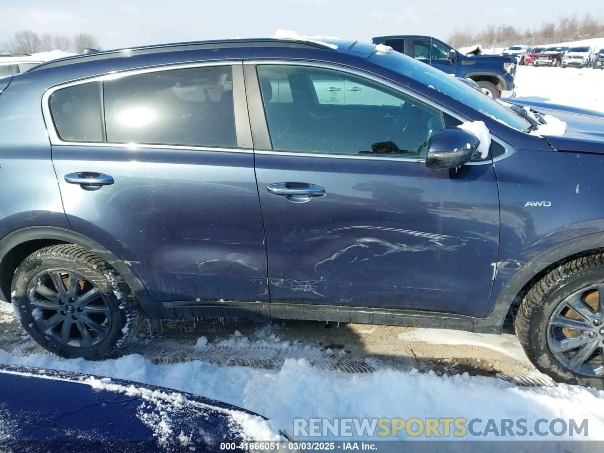 17 fotografías del automóvil dañado KNDP6CAC9L7746756 KIA SPORTAGE 2020