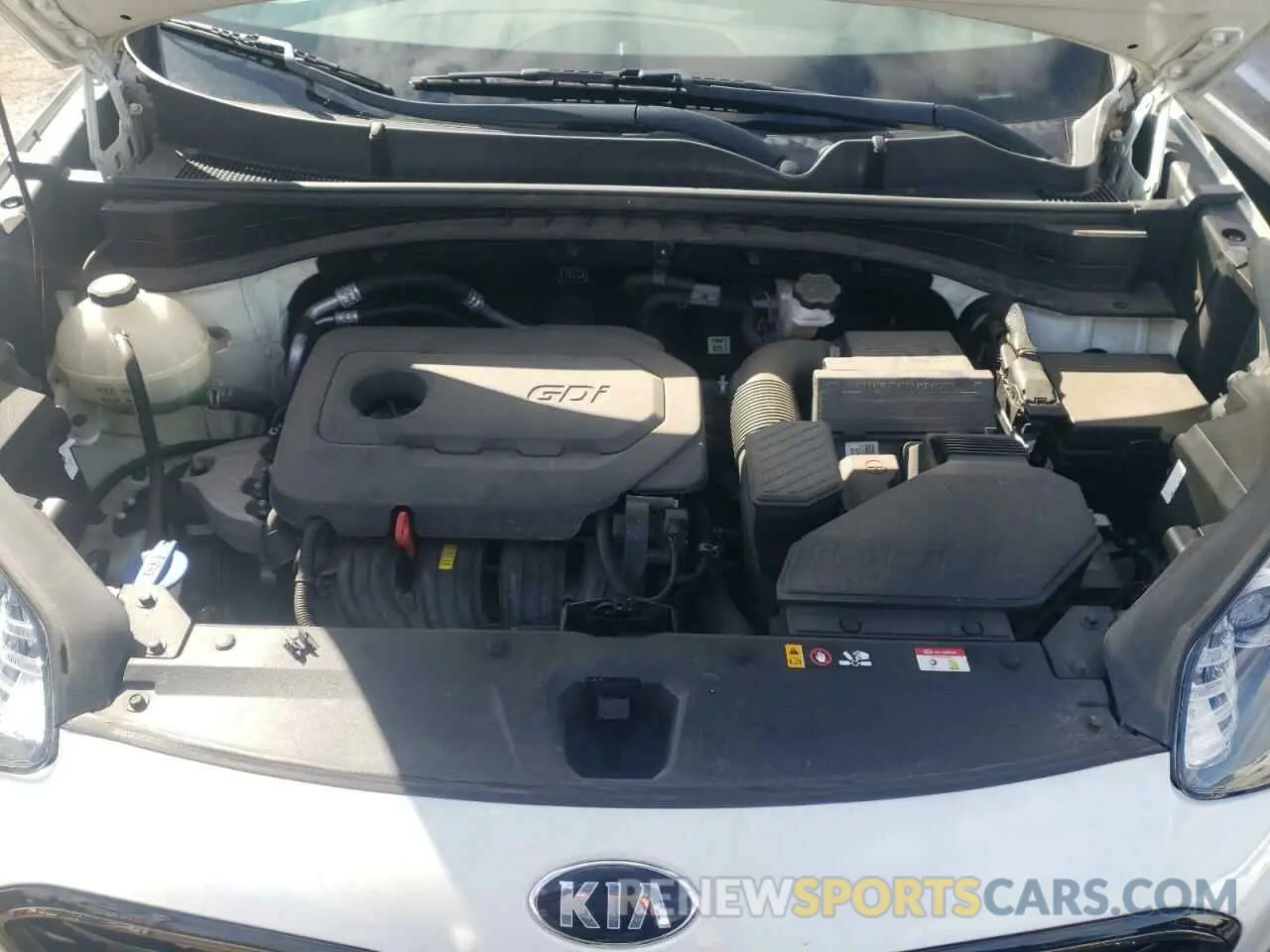 12 fotografías del automóvil dañado KNDP6CACXL7680380 KIA SPORTAGE 2020