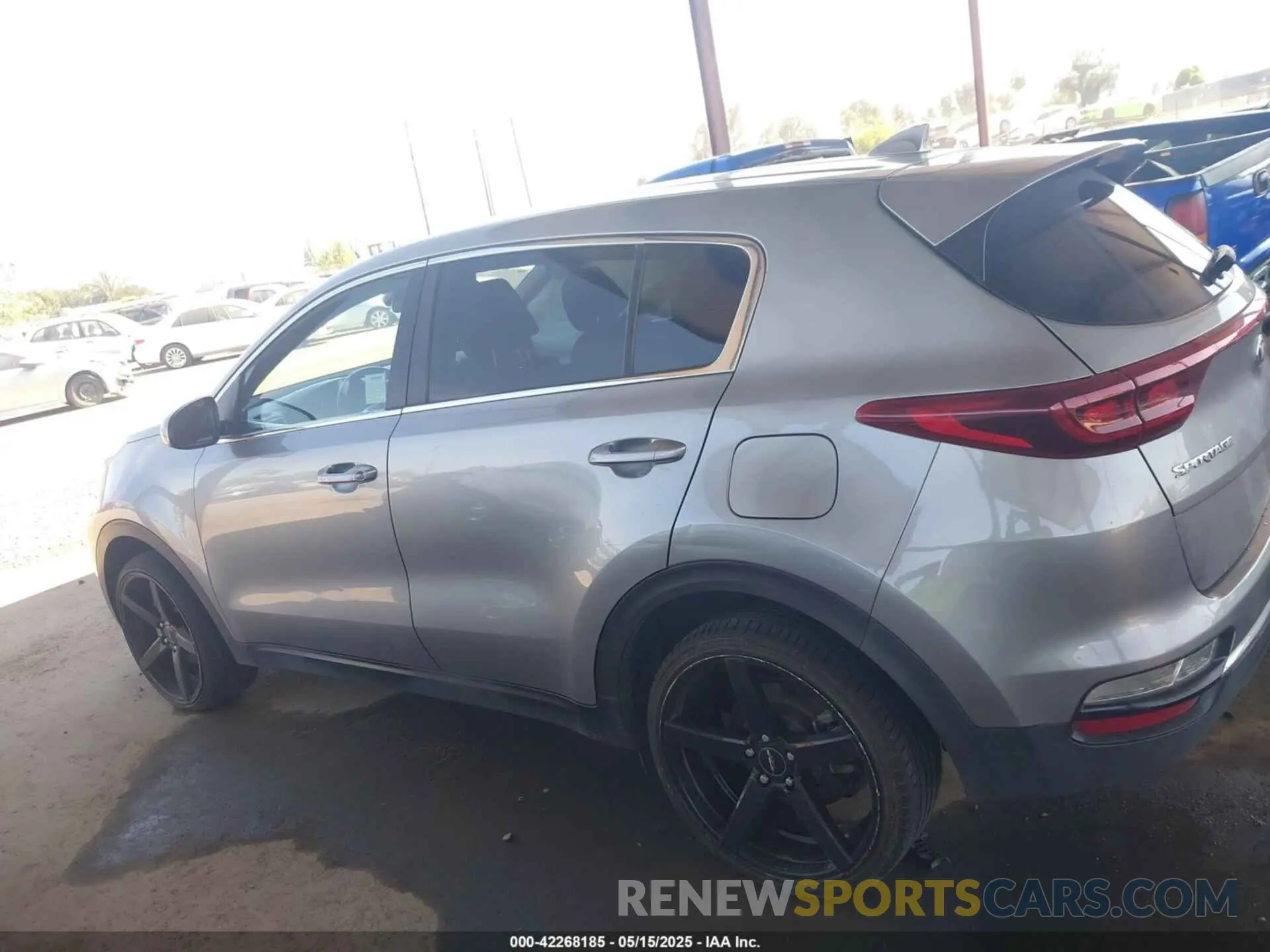 14 fotografías del automóvil dañado KNDPM3AC0L7701114 KIA SPORTAGE 2020
