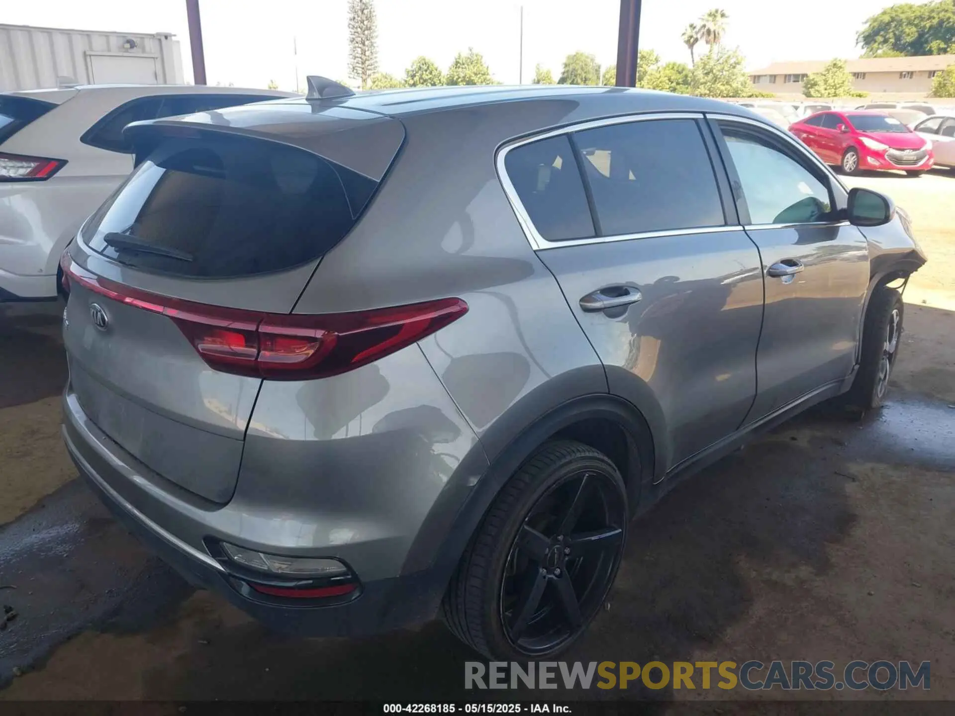 4 fotografías del automóvil dañado KNDPM3AC0L7701114 KIA SPORTAGE 2020