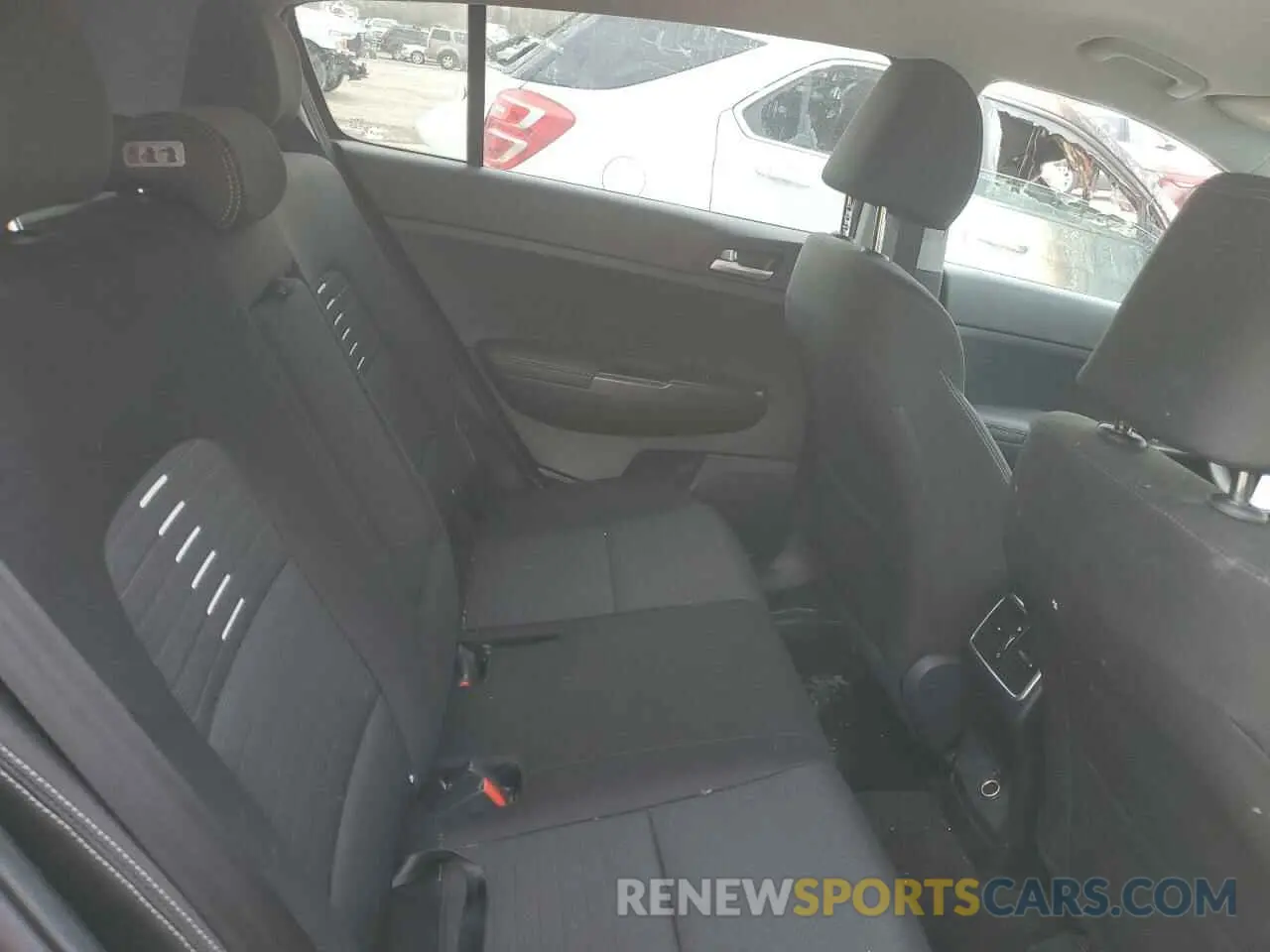 12 fotografías del automóvil dañado KNDPM3AC0L7702554 KIA SPORTAGE 2020
