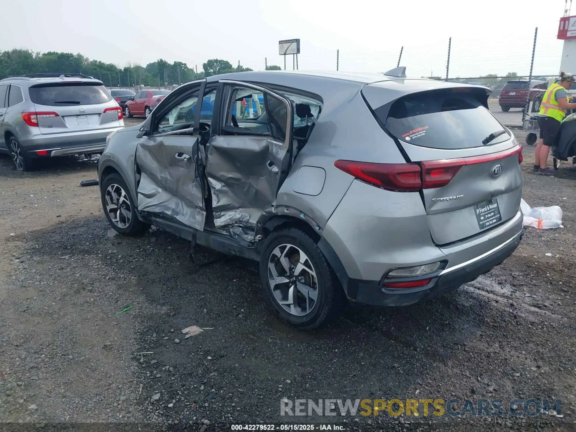 3 fotografías del automóvil dañado KNDPM3AC1L7675803 KIA SPORTAGE 2020