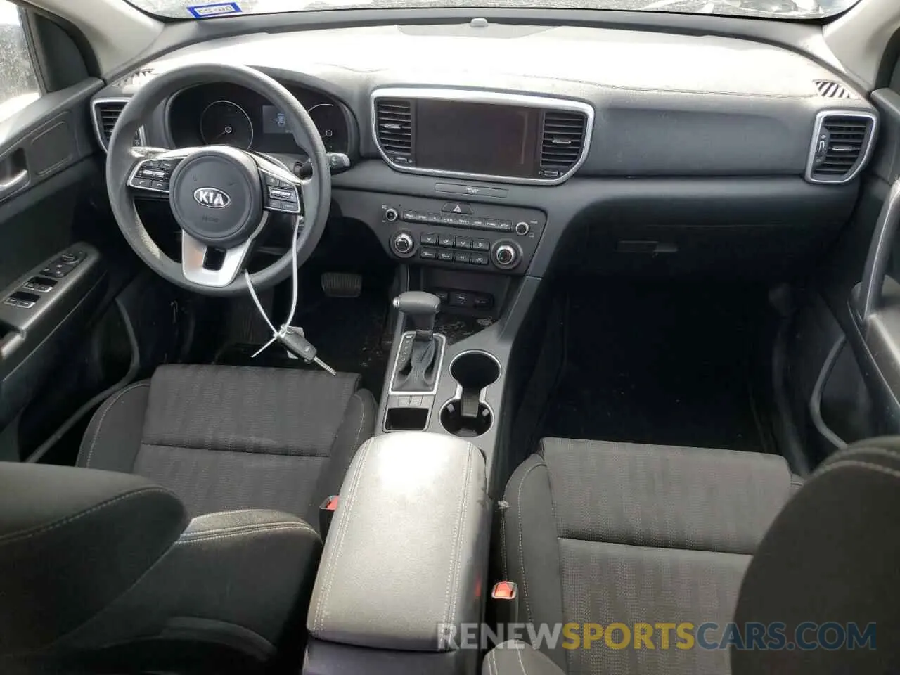 8 fotografías del automóvil dañado KNDPM3AC1L7710453 KIA SPORTAGE 2020