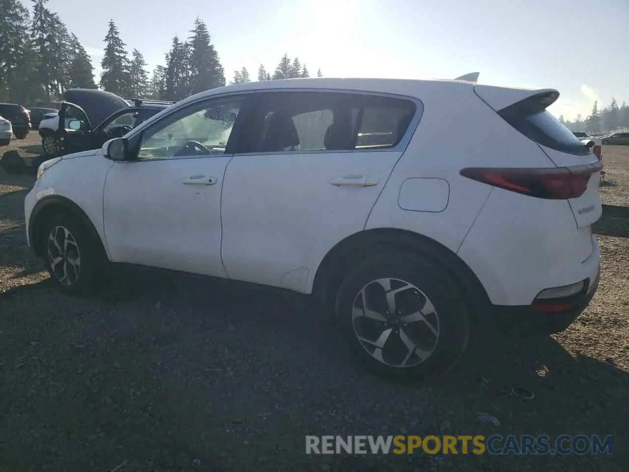 2 fotografías del automóvil dañado KNDPM3AC1L7713336 KIA SPORTAGE 2020