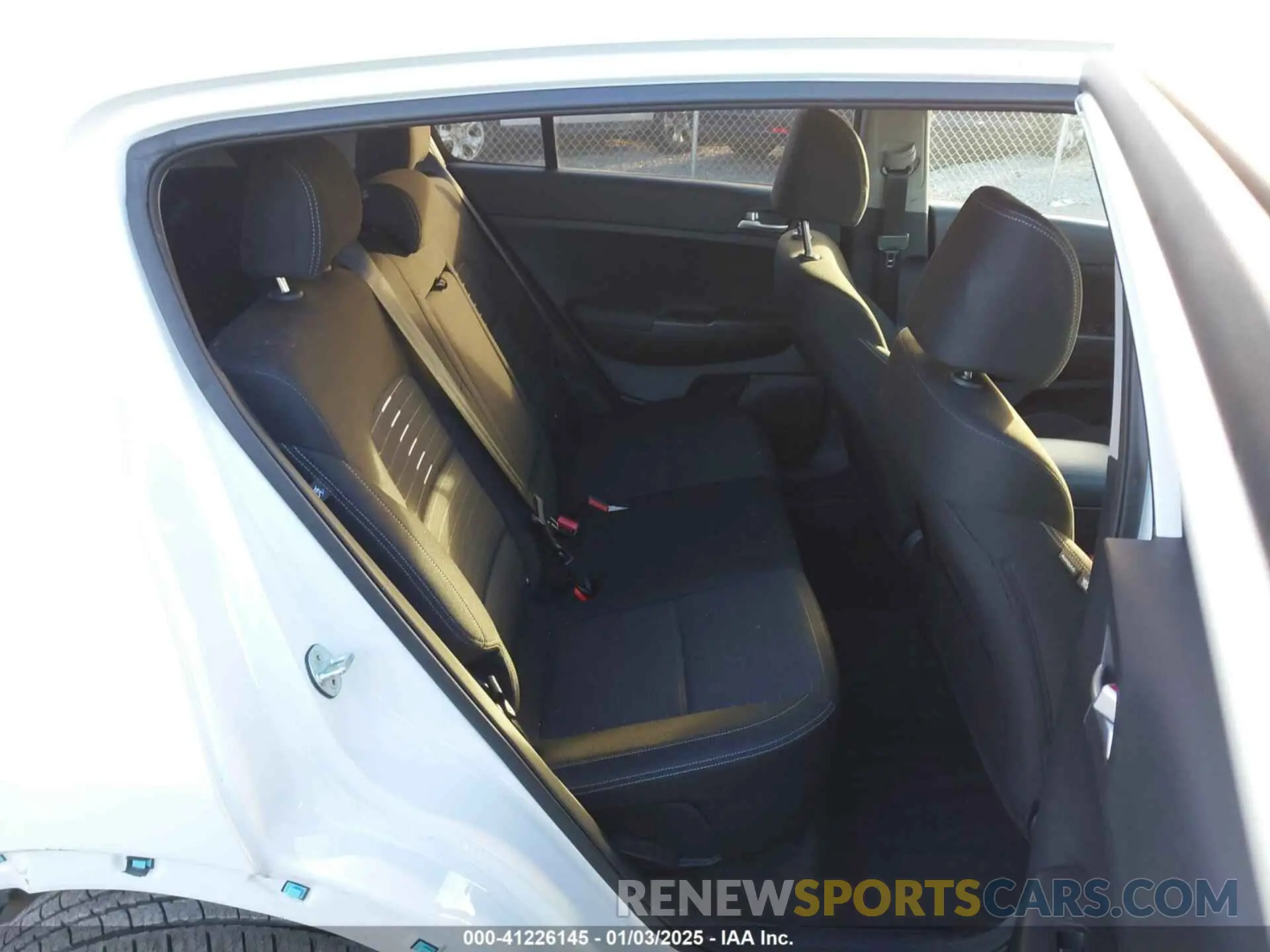 8 fotografías del automóvil dañado KNDPM3AC1L7779711 KIA SPORTAGE 2020