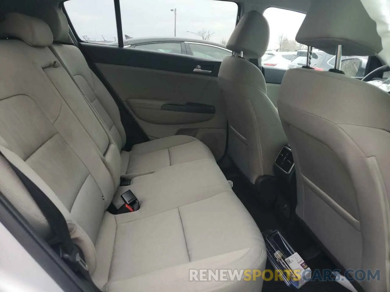 11 fotografías del automóvil dañado KNDPM3AC1L7785136 KIA SPORTAGE 2020