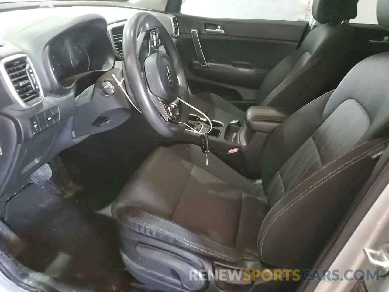 7 fotografías del automóvil dañado KNDPM3AC2L7642373 KIA SPORTAGE 2020