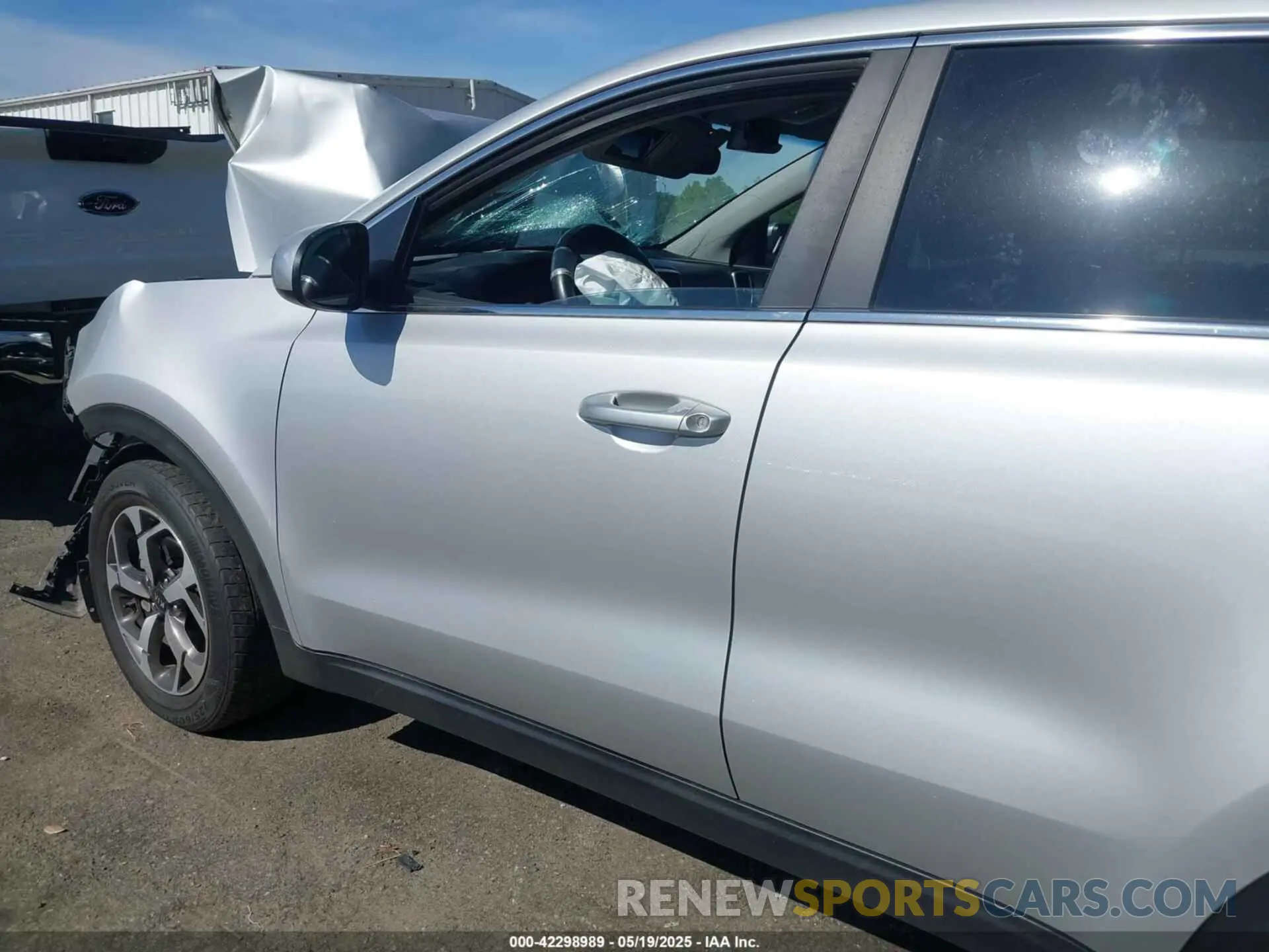14 fotografías del automóvil dañado KNDPM3AC2L7670920 KIA SPORTAGE 2020