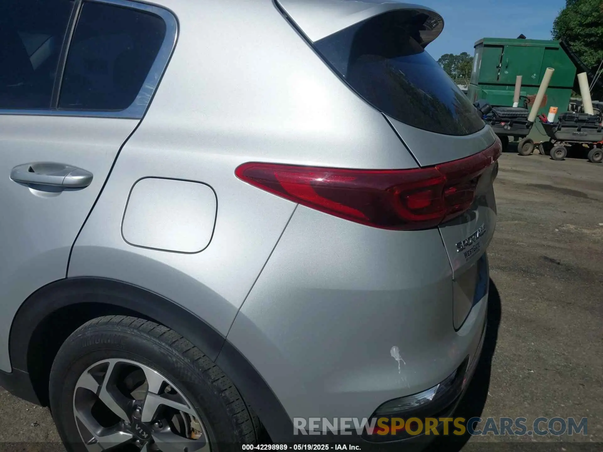 3 fotografías del automóvil dañado KNDPM3AC2L7670920 KIA SPORTAGE 2020
