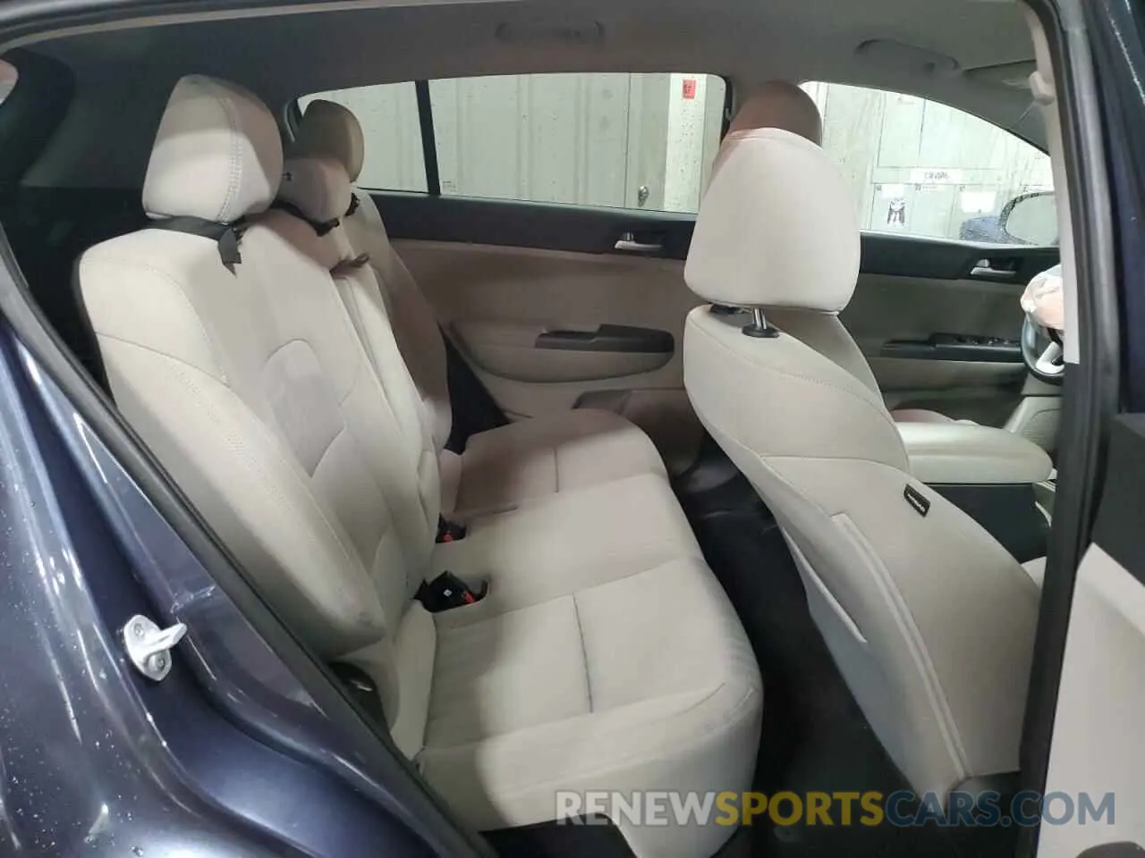 10 fotografías del automóvil dañado KNDPM3AC2L7689662 KIA SPORTAGE 2020