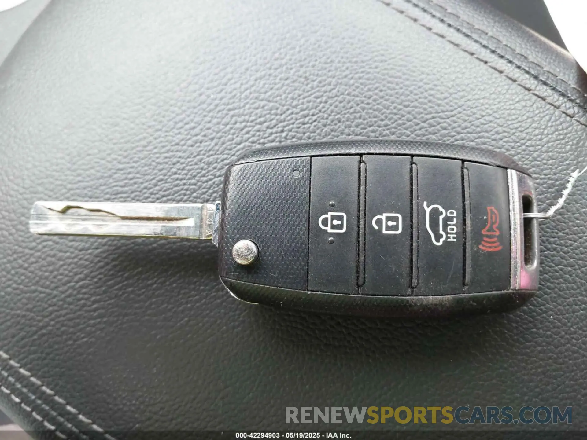 11 fotografías del automóvil dañado KNDPM3AC3L7647033 KIA SPORTAGE 2020