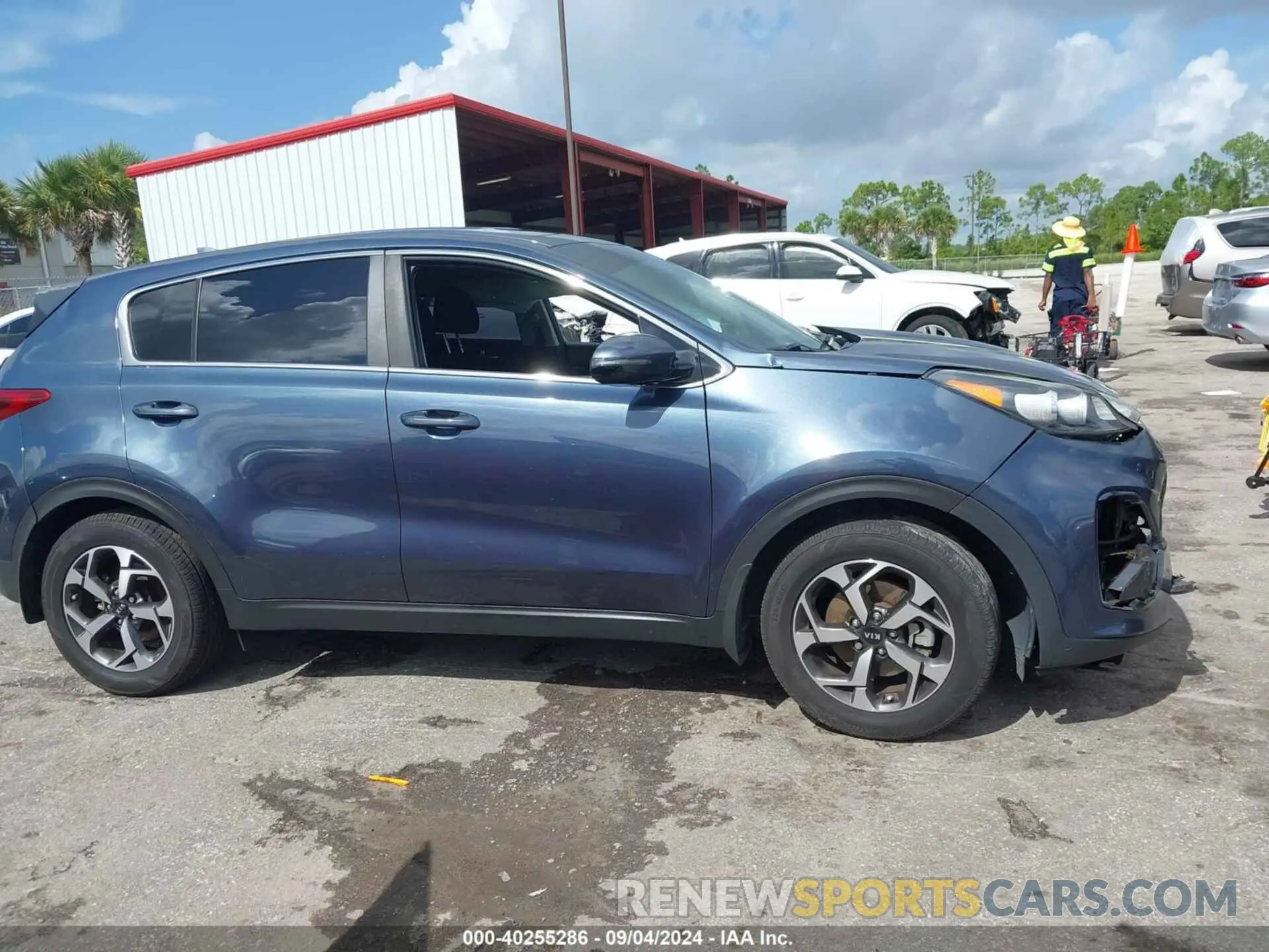 12 fotografías del automóvil dañado KNDPM3AC3L7713581 KIA SPORTAGE 2020