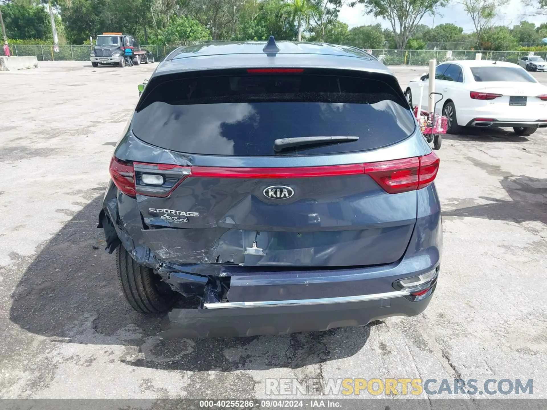 15 fotografías del automóvil dañado KNDPM3AC3L7713581 KIA SPORTAGE 2020
