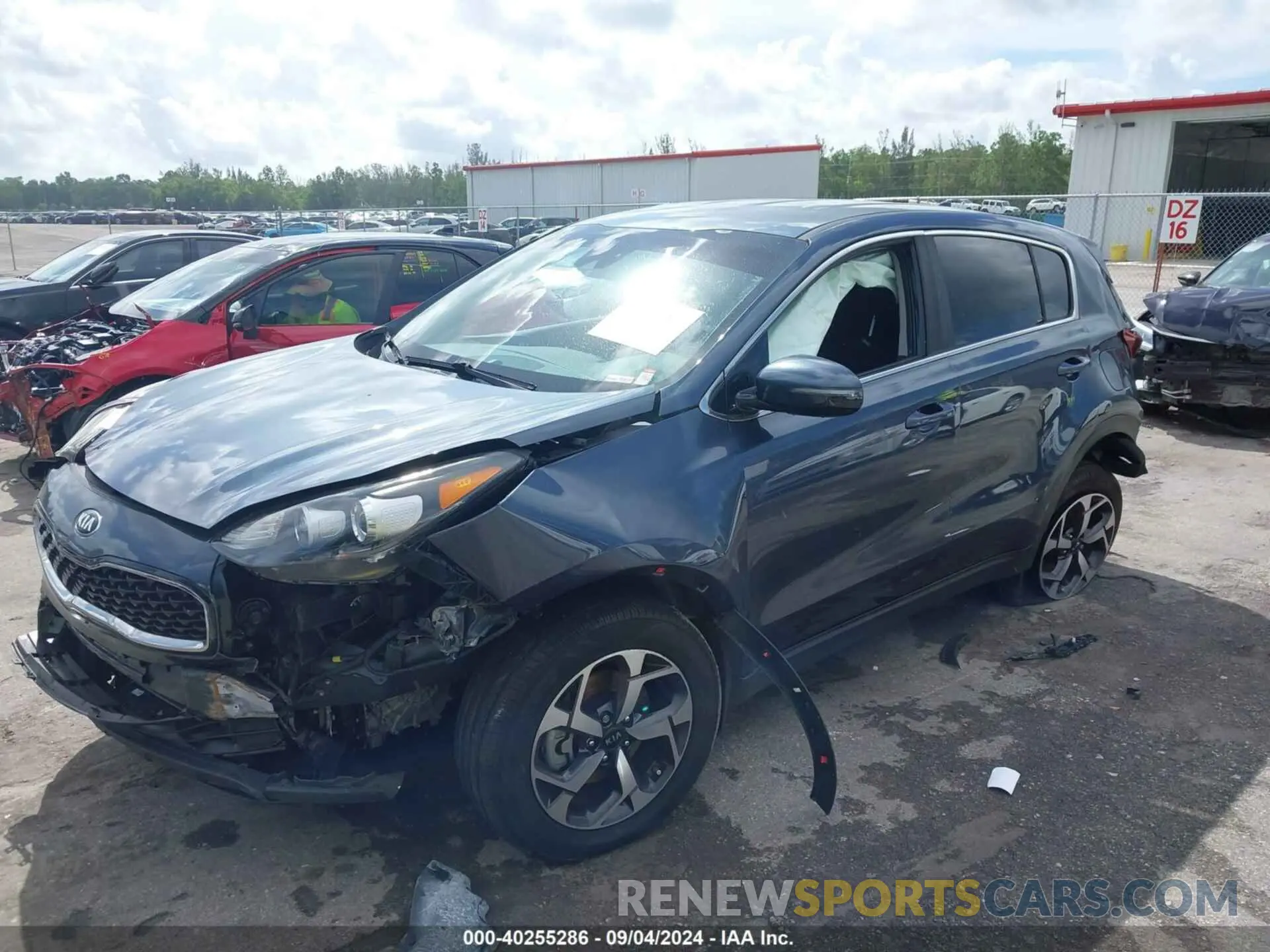 2 fotografías del automóvil dañado KNDPM3AC3L7713581 KIA SPORTAGE 2020