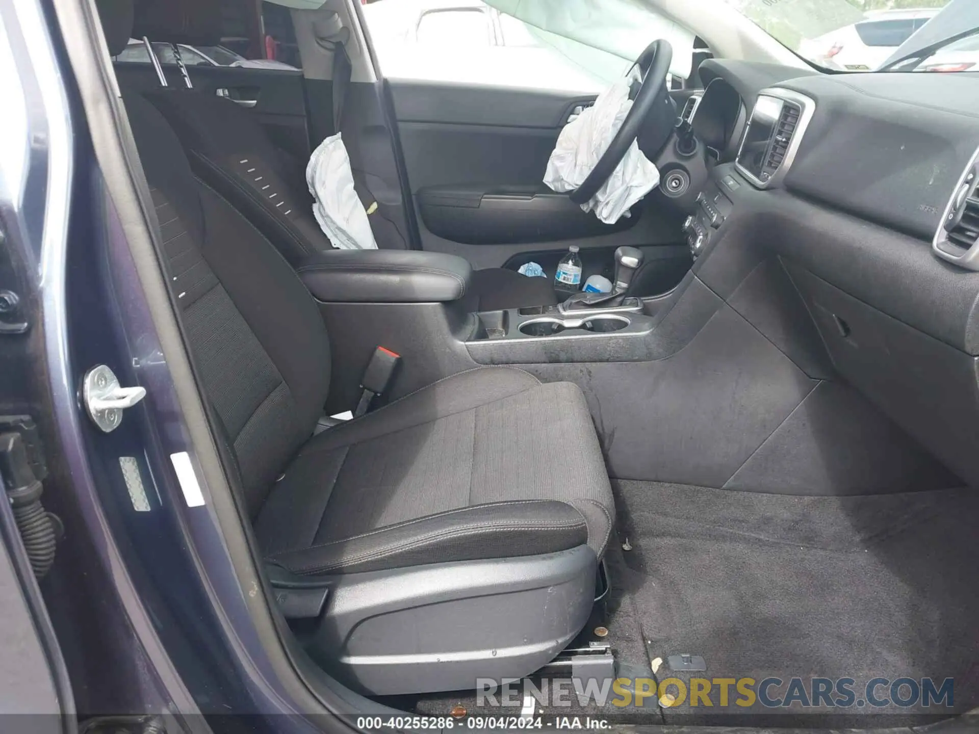 5 fotografías del automóvil dañado KNDPM3AC3L7713581 KIA SPORTAGE 2020