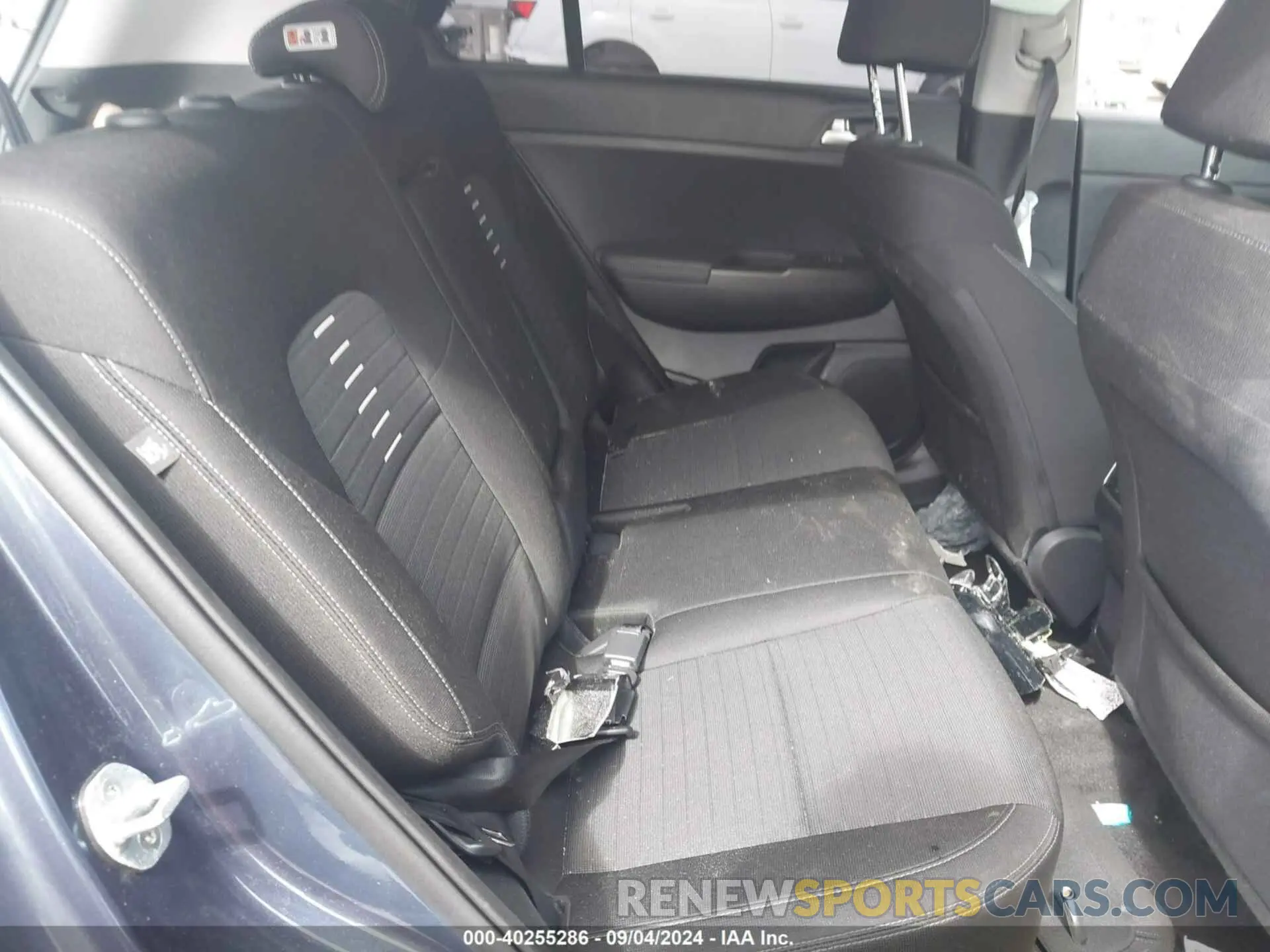 8 fotografías del automóvil dañado KNDPM3AC3L7713581 KIA SPORTAGE 2020