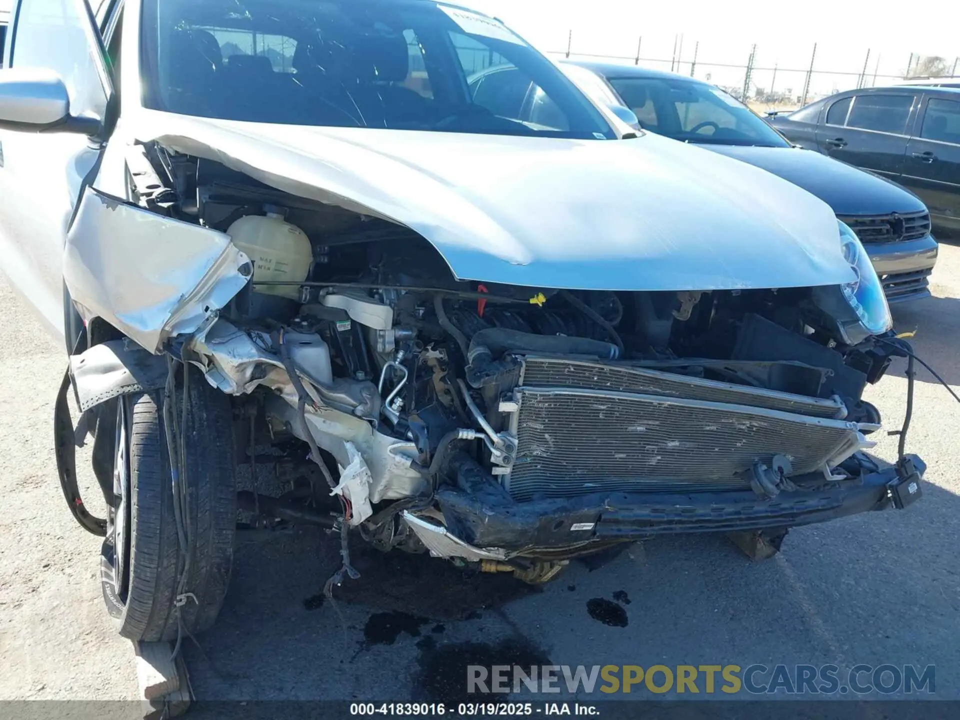 6 fotografías del automóvil dañado KNDPM3AC3L7815978 KIA SPORTAGE 2020