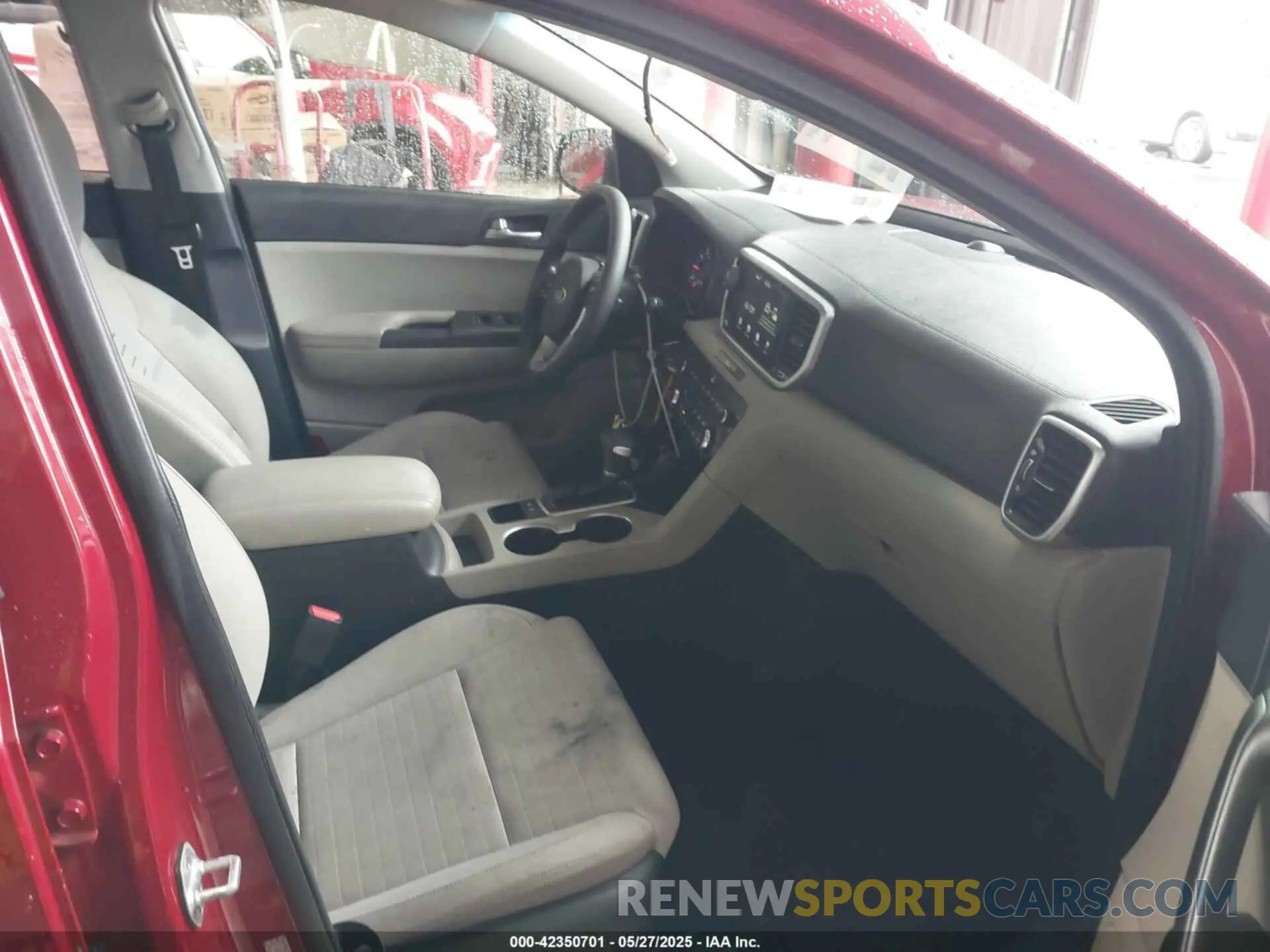 5 fotografías del automóvil dañado KNDPM3AC4L7650569 KIA SPORTAGE 2020