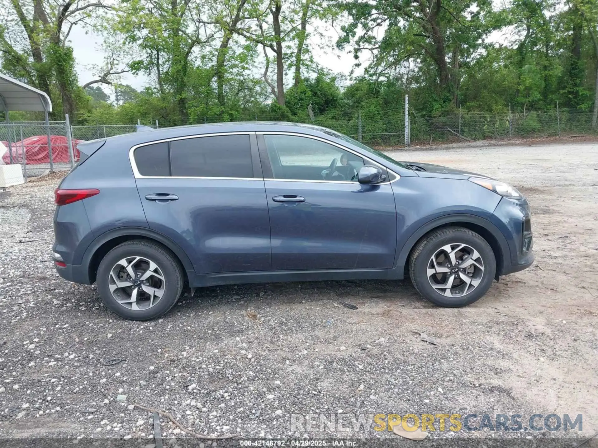 13 fotografías del automóvil dañado KNDPM3AC4L7651723 KIA SPORTAGE 2020