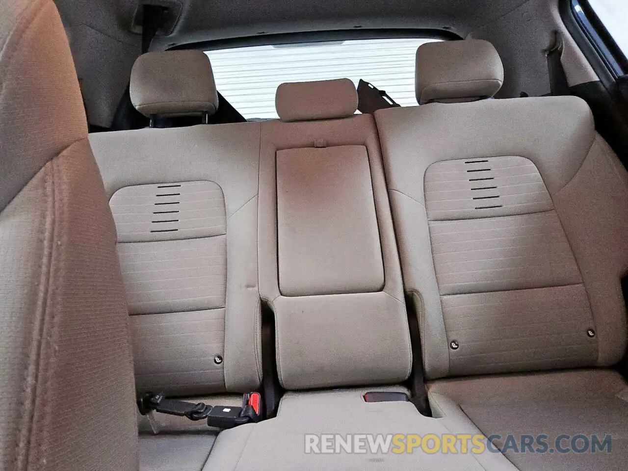 10 fotografías del automóvil dañado KNDPM3AC4L7681160 KIA SPORTAGE 2020