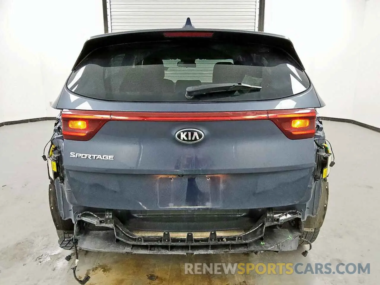 6 fotografías del automóvil dañado KNDPM3AC4L7681160 KIA SPORTAGE 2020