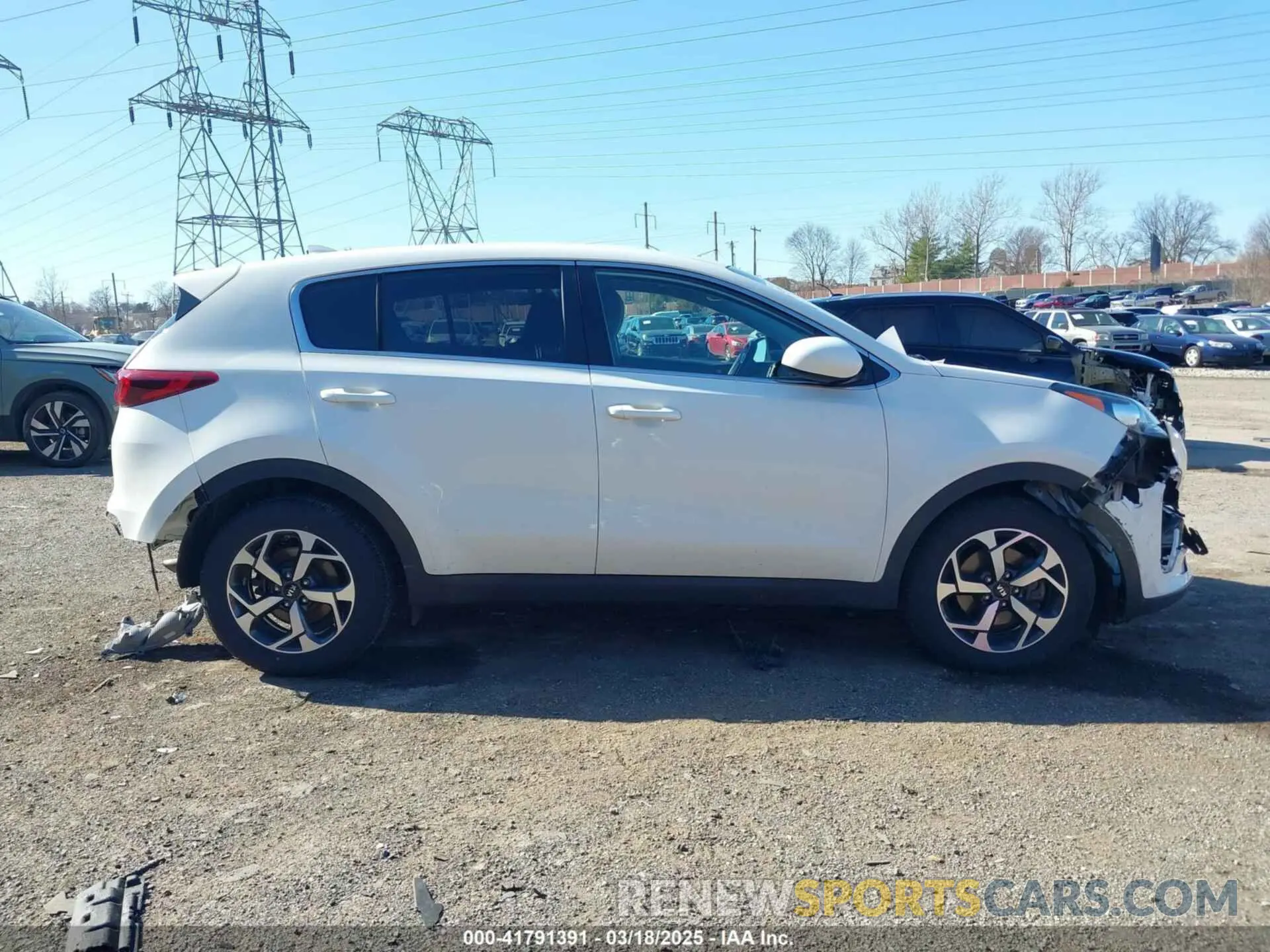 14 fotografías del automóvil dañado KNDPM3AC4L7732253 KIA SPORTAGE 2020