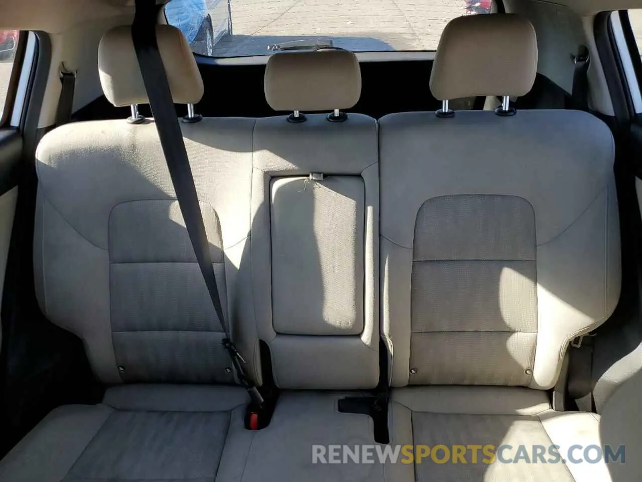 10 fotografías del automóvil dañado KNDPM3AC4L7735590 KIA SPORTAGE 2020