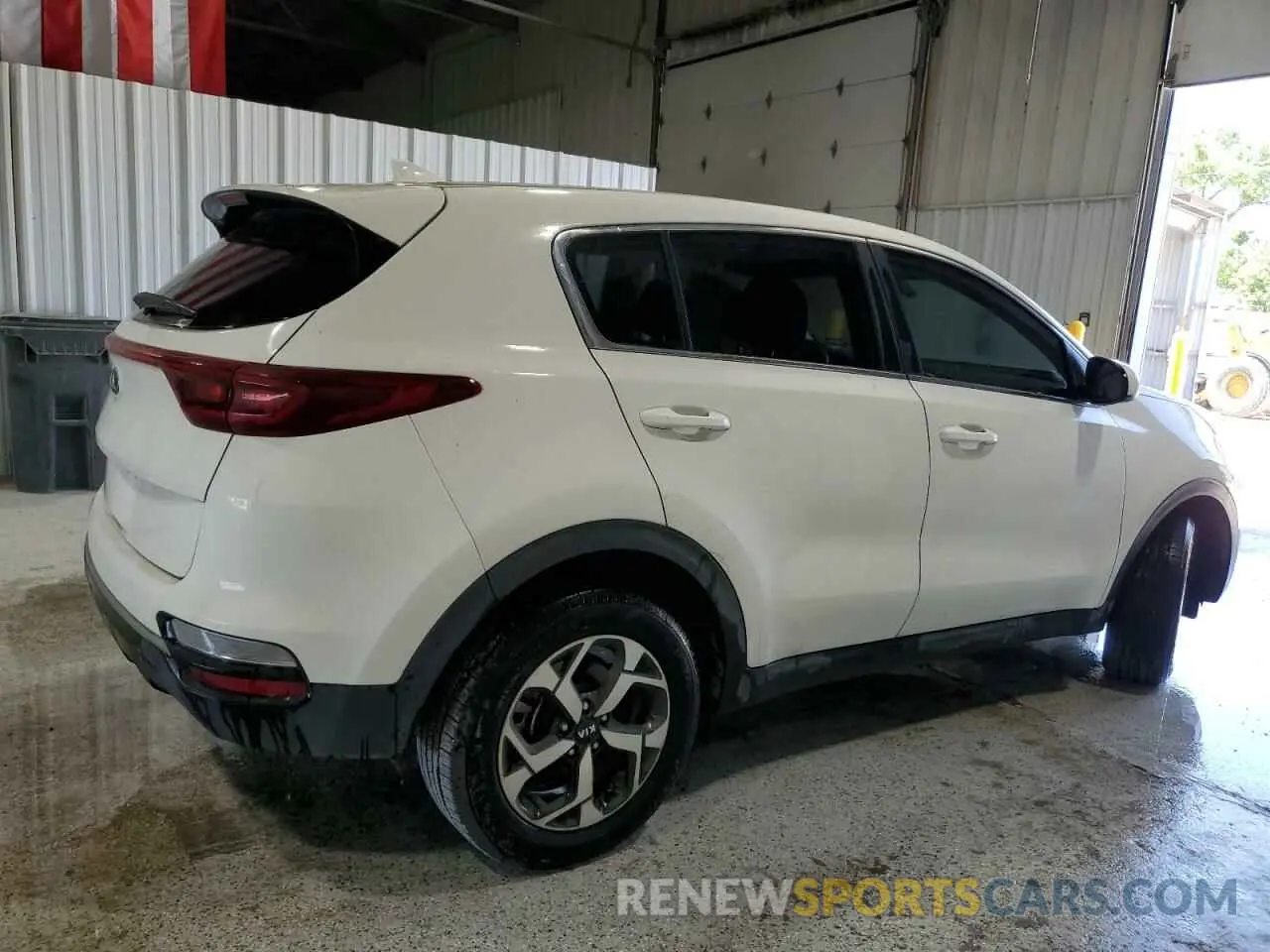 3 fotografías del automóvil dañado KNDPM3AC4L7809848 KIA SPORTAGE 2020