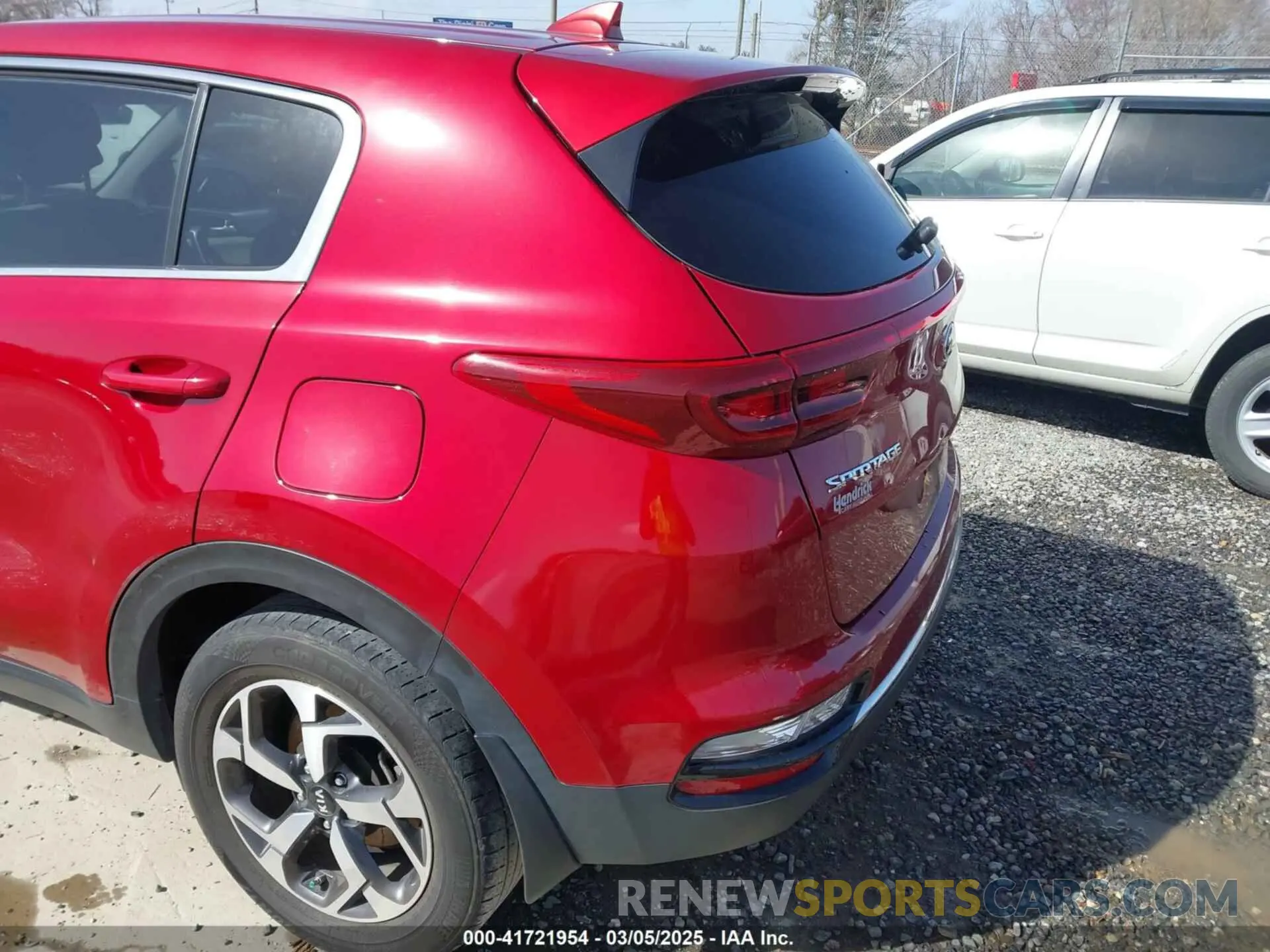 3 fotografías del automóvil dañado KNDPM3AC5L7677733 KIA SPORTAGE 2020