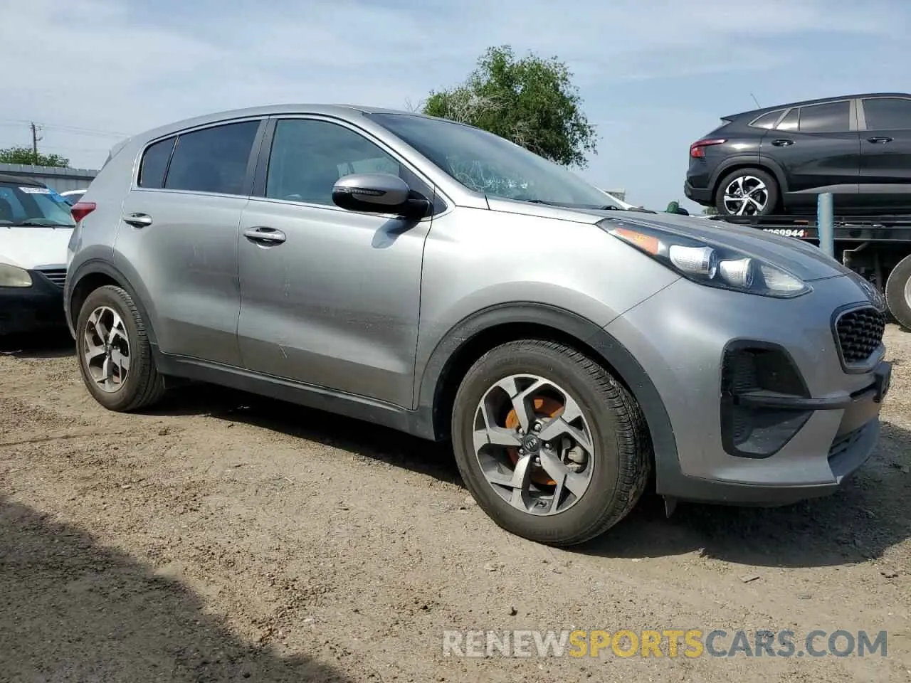 4 fotografías del automóvil dañado KNDPM3AC5L7686402 KIA SPORTAGE 2020