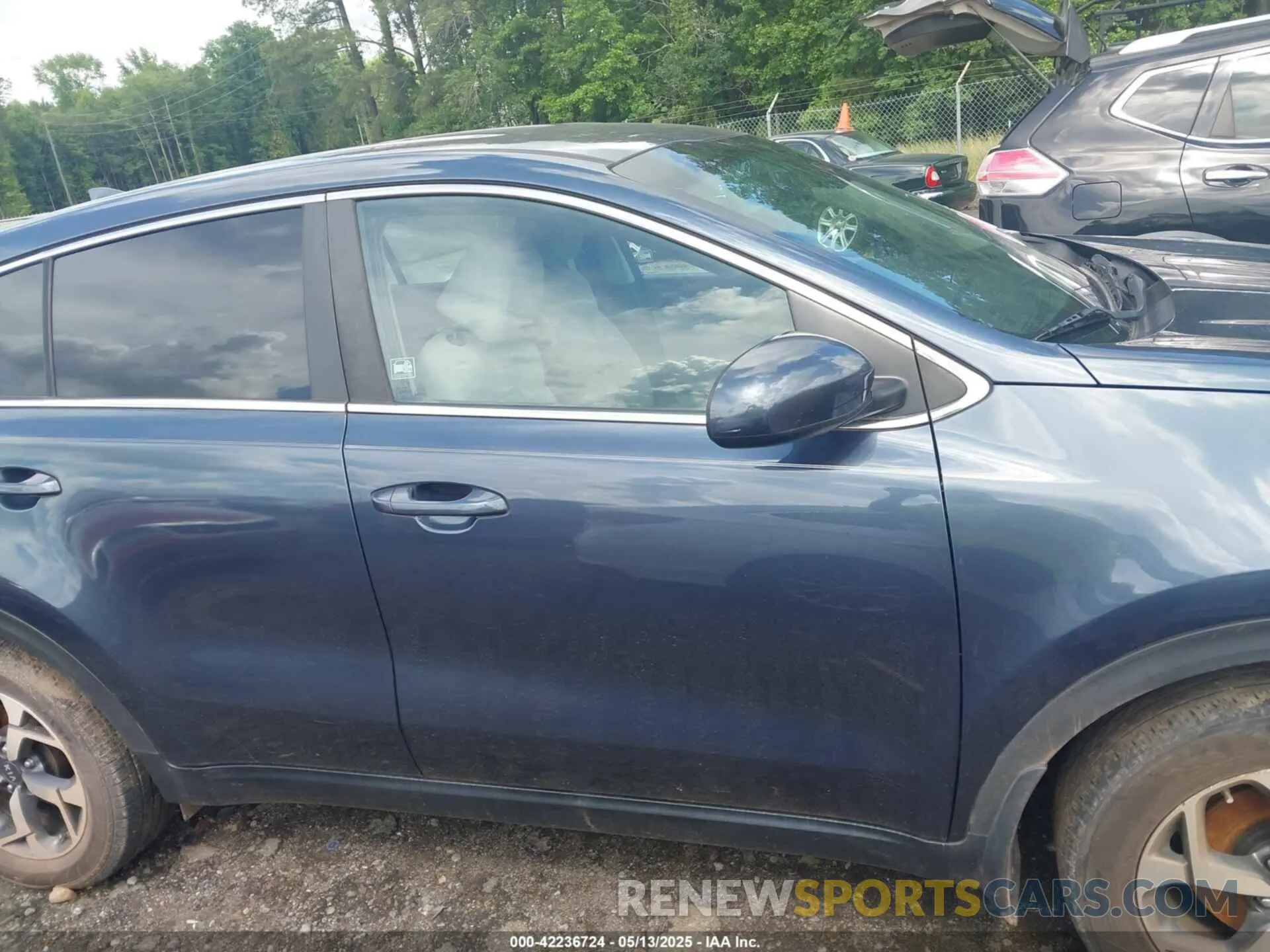 12 fotografías del automóvil dañado KNDPM3AC5L7813505 KIA SPORTAGE 2020