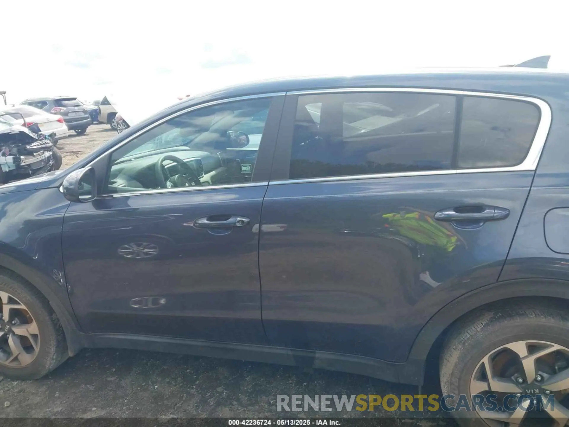 13 fotografías del automóvil dañado KNDPM3AC5L7813505 KIA SPORTAGE 2020