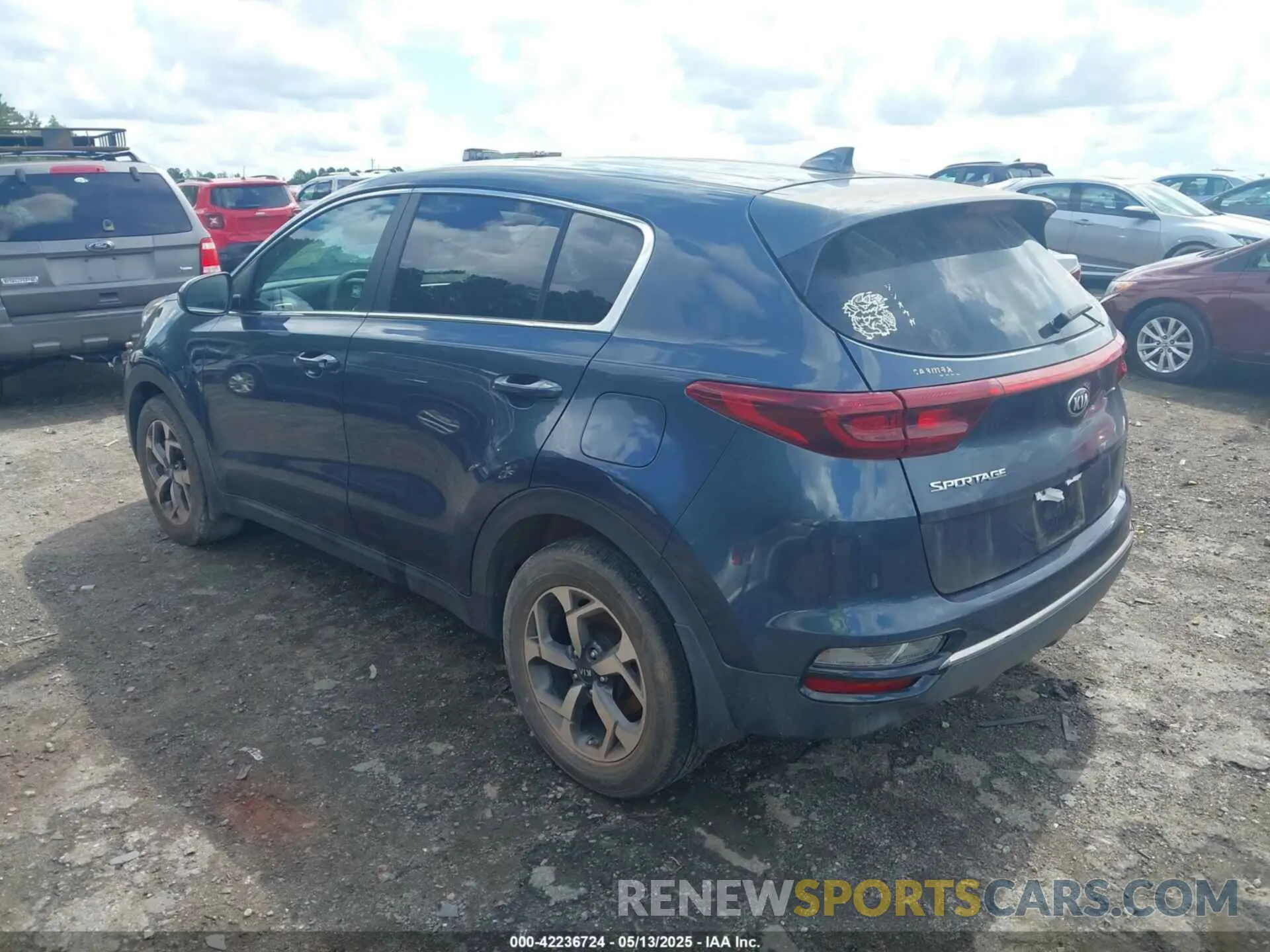 3 fotografías del automóvil dañado KNDPM3AC5L7813505 KIA SPORTAGE 2020
