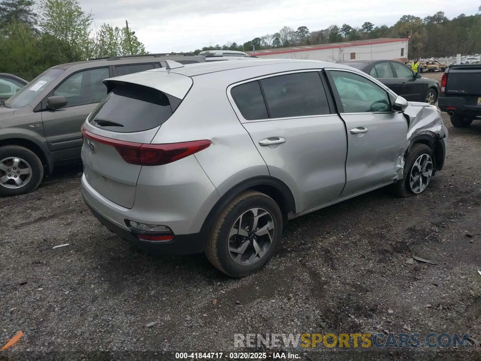 4 fotografías del automóvil dañado KNDPM3AC6L7634566 KIA SPORTAGE 2020