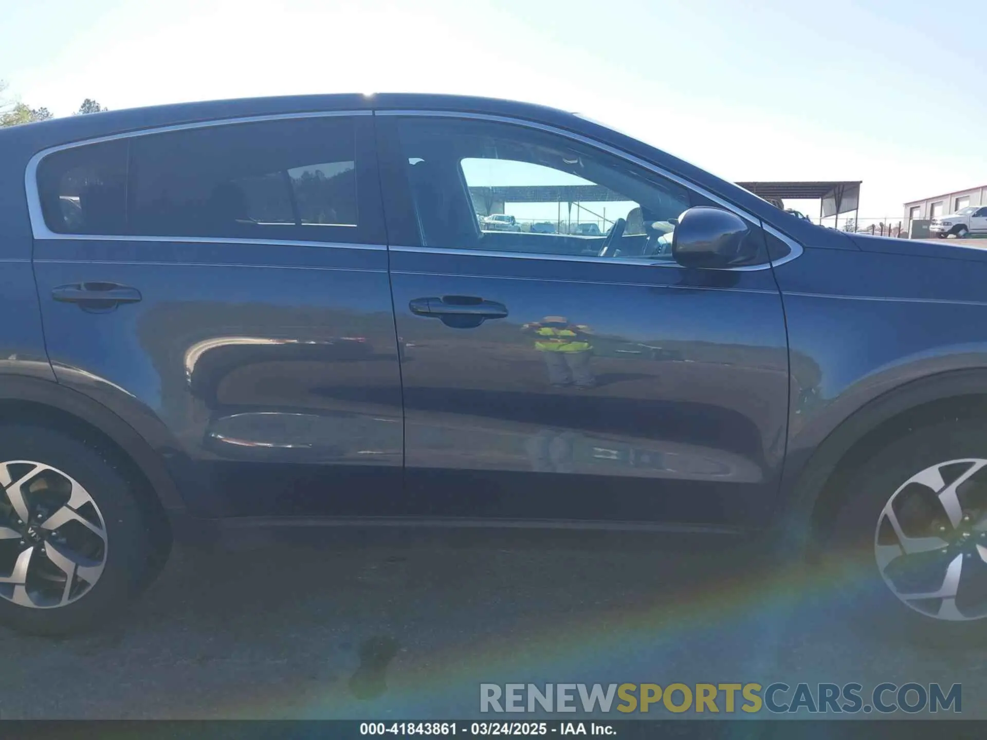 13 fotografías del automóvil dañado KNDPM3AC6L7720640 KIA SPORTAGE 2020