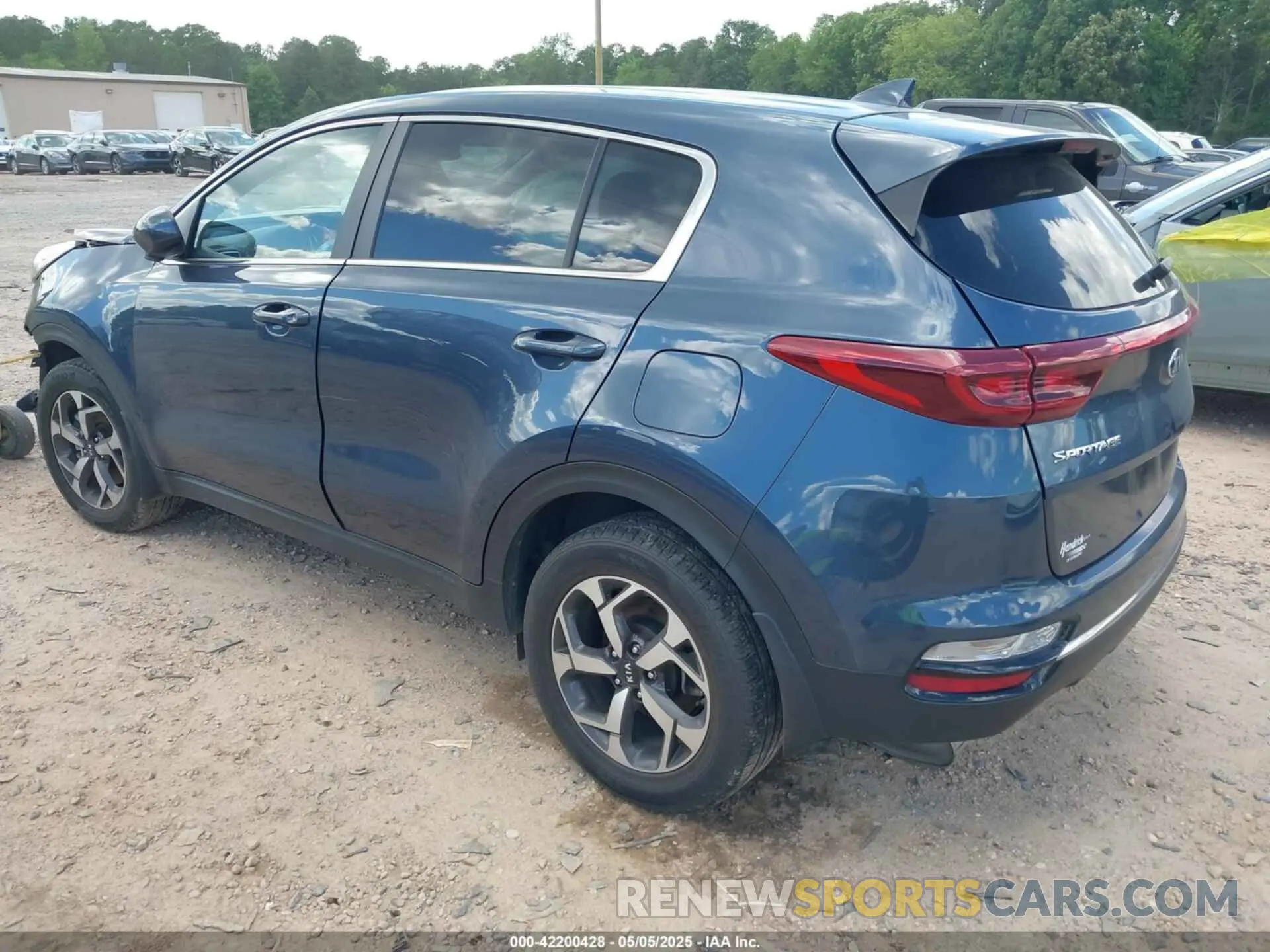 3 fotografías del automóvil dañado KNDPM3AC6L7788601 KIA SPORTAGE 2020