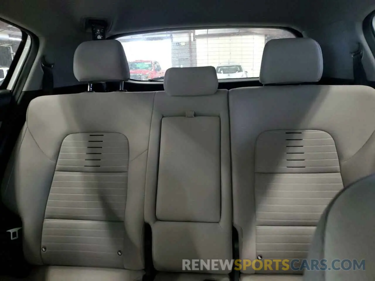 10 fotografías del automóvil dañado KNDPM3AC6L7821922 KIA SPORTAGE 2020