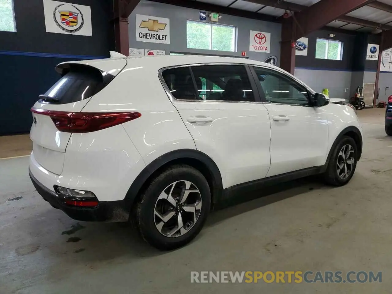 3 fotografías del automóvil dañado KNDPM3AC6L7821922 KIA SPORTAGE 2020