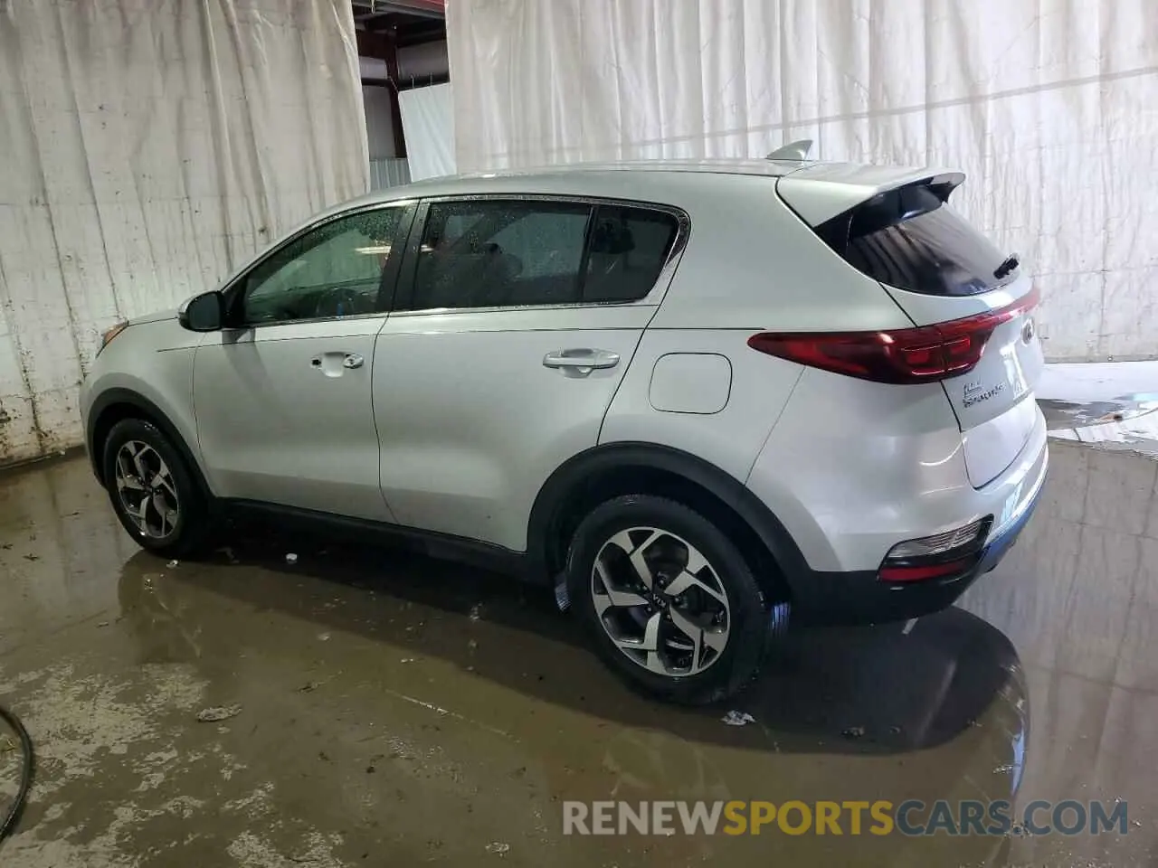 2 fotografías del automóvil dañado KNDPM3AC7L7700543 KIA SPORTAGE 2020