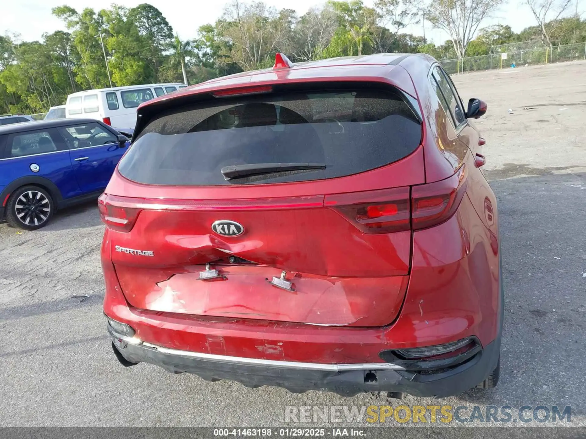 16 fotografías del automóvil dañado KNDPM3AC7L7742517 KIA SPORTAGE 2020