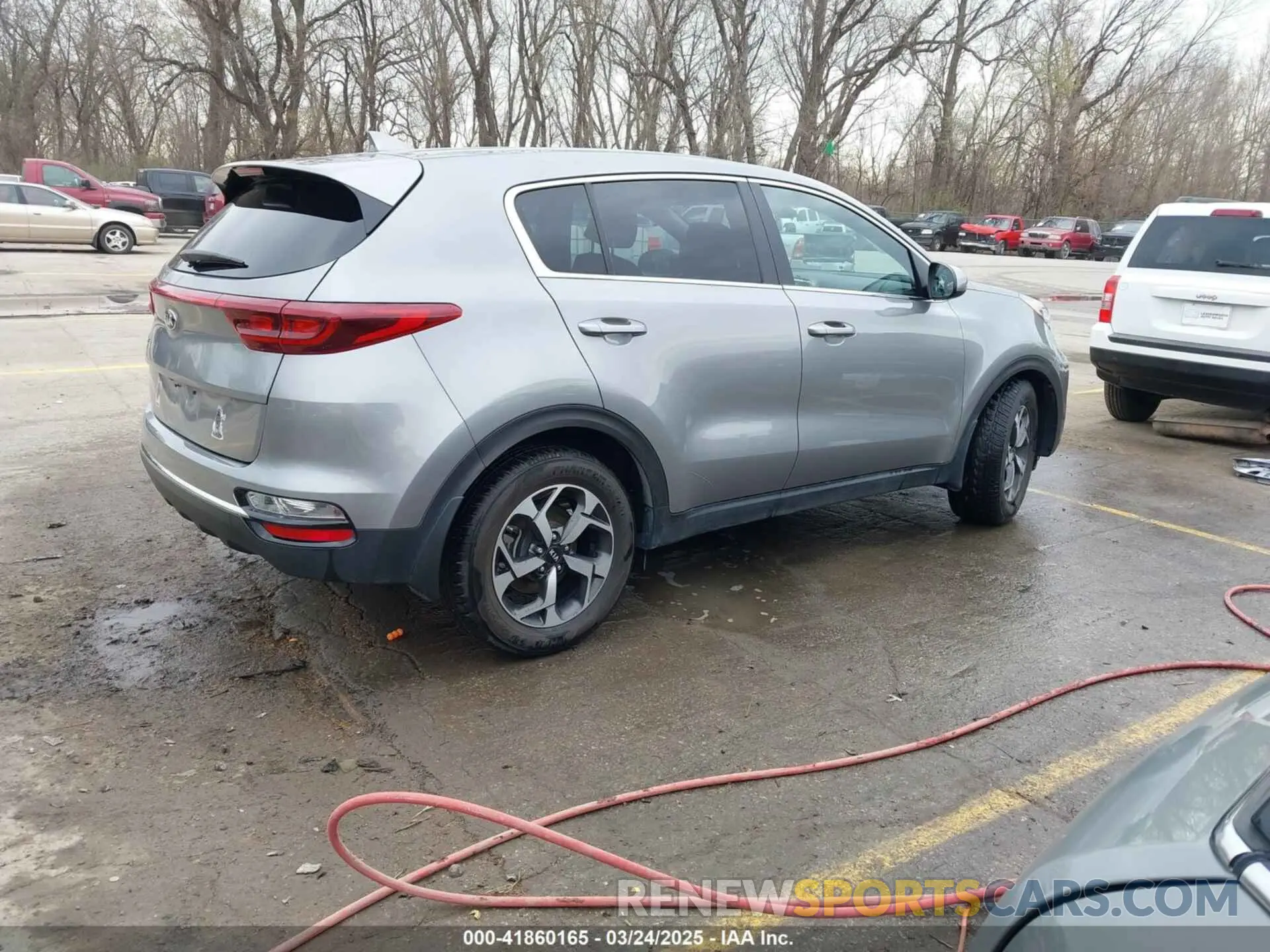 4 fotografías del automóvil dañado KNDPM3AC7L7756479 KIA SPORTAGE 2020