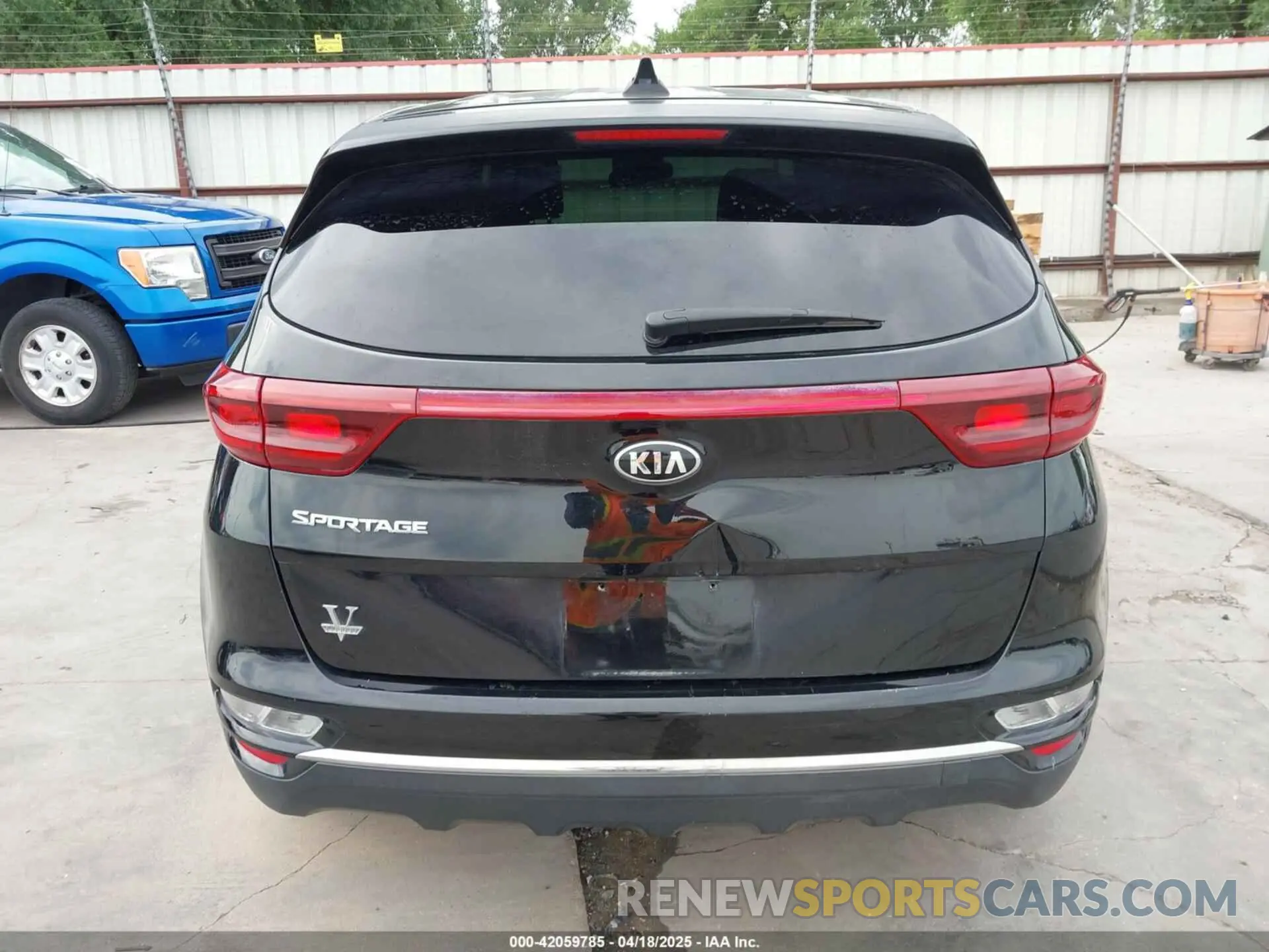 15 fotografías del automóvil dañado KNDPM3AC7L7836932 KIA SPORTAGE 2020