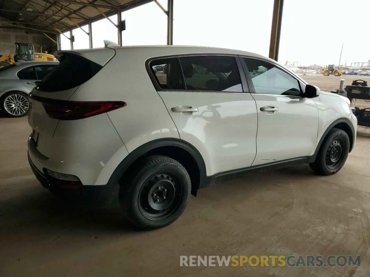 3 fotografías del automóvil dañado KNDPM3AC8L7759634 KIA SPORTAGE 2020