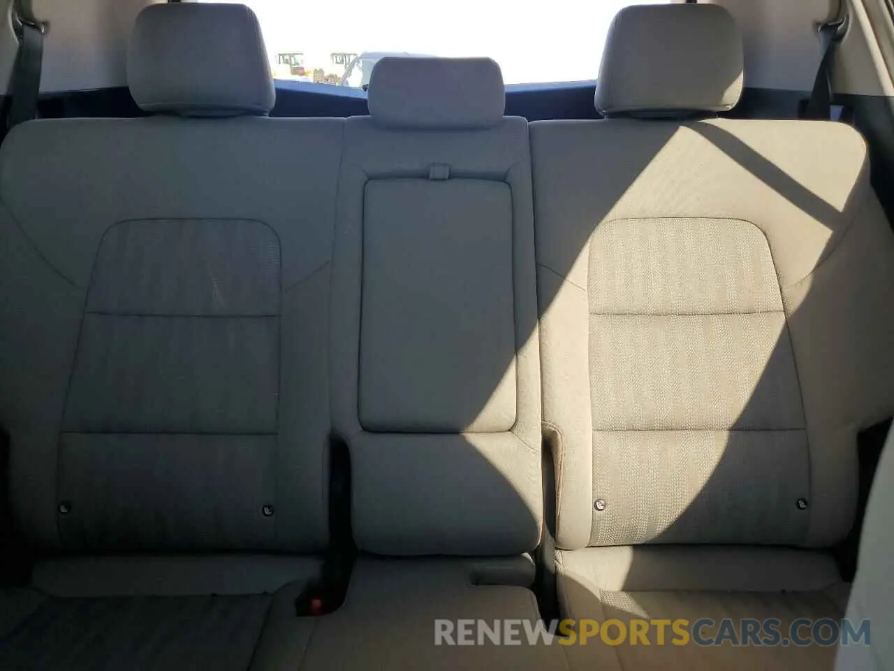 10 fotografías del automóvil dañado KNDPM3AC9L7745645 KIA SPORTAGE 2020