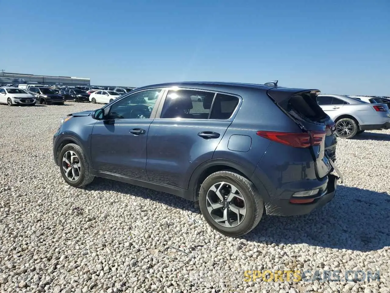 2 fotografías del automóvil dañado KNDPM3AC9L7745645 KIA SPORTAGE 2020