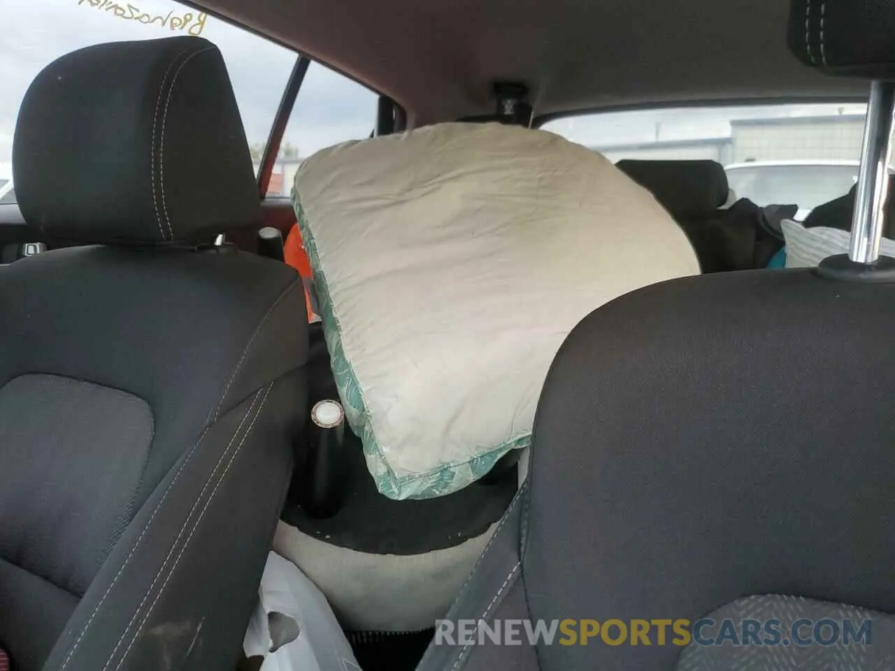 10 fotografías del automóvil dañado KNDPM3AC9L7773820 KIA SPORTAGE 2020
