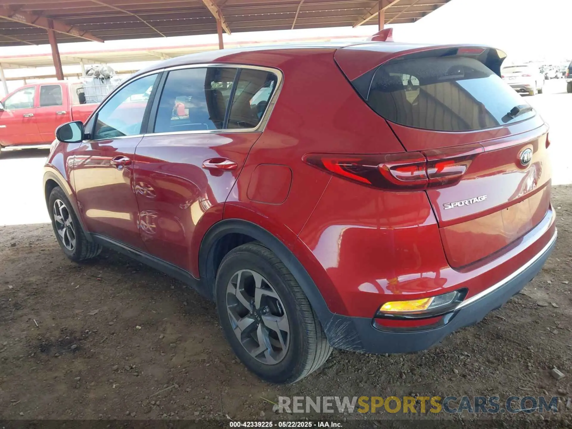 3 fotografías del automóvil dañado KNDPM3AC9L7817282 KIA SPORTAGE 2020