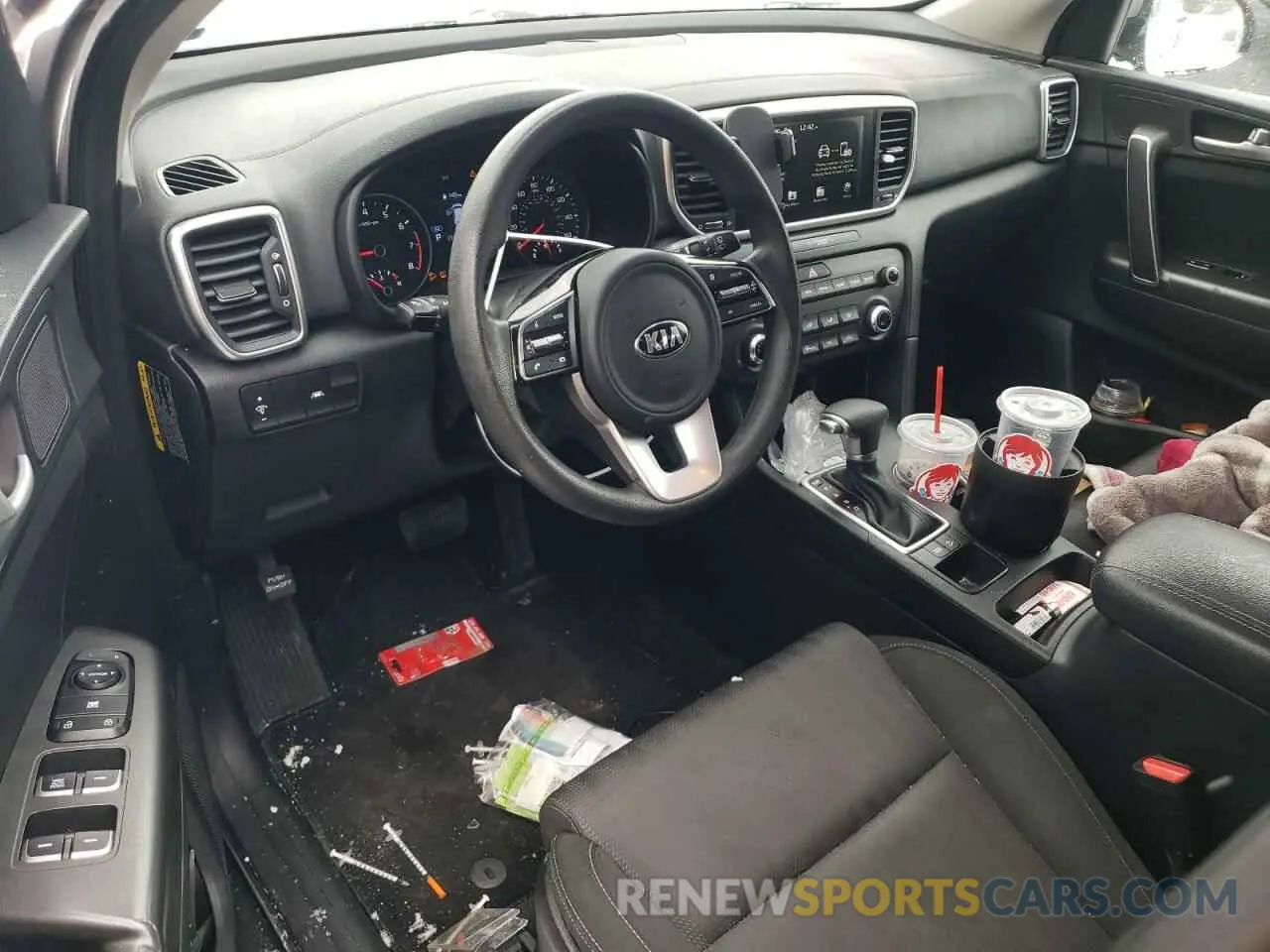 8 fotografías del automóvil dañado KNDPM3AC9L7821932 KIA SPORTAGE 2020