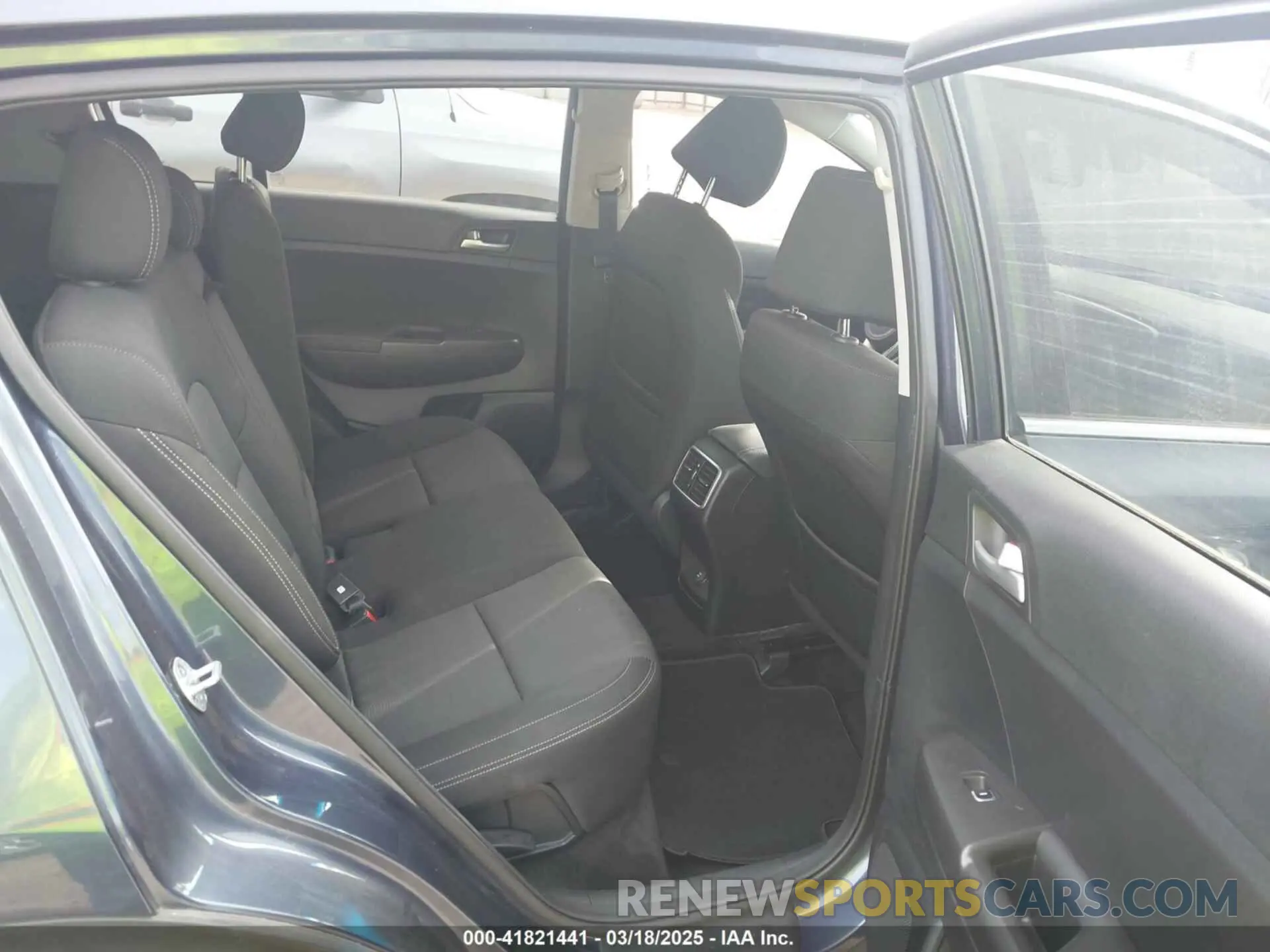8 fotografías del automóvil dañado KNDPM3ACXL7718082 KIA SPORTAGE 2020