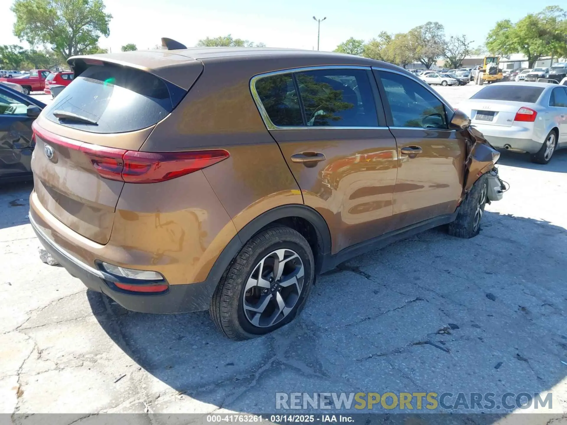 4 fotografías del automóvil dañado KNDPM3ACXL7742544 KIA SPORTAGE 2020